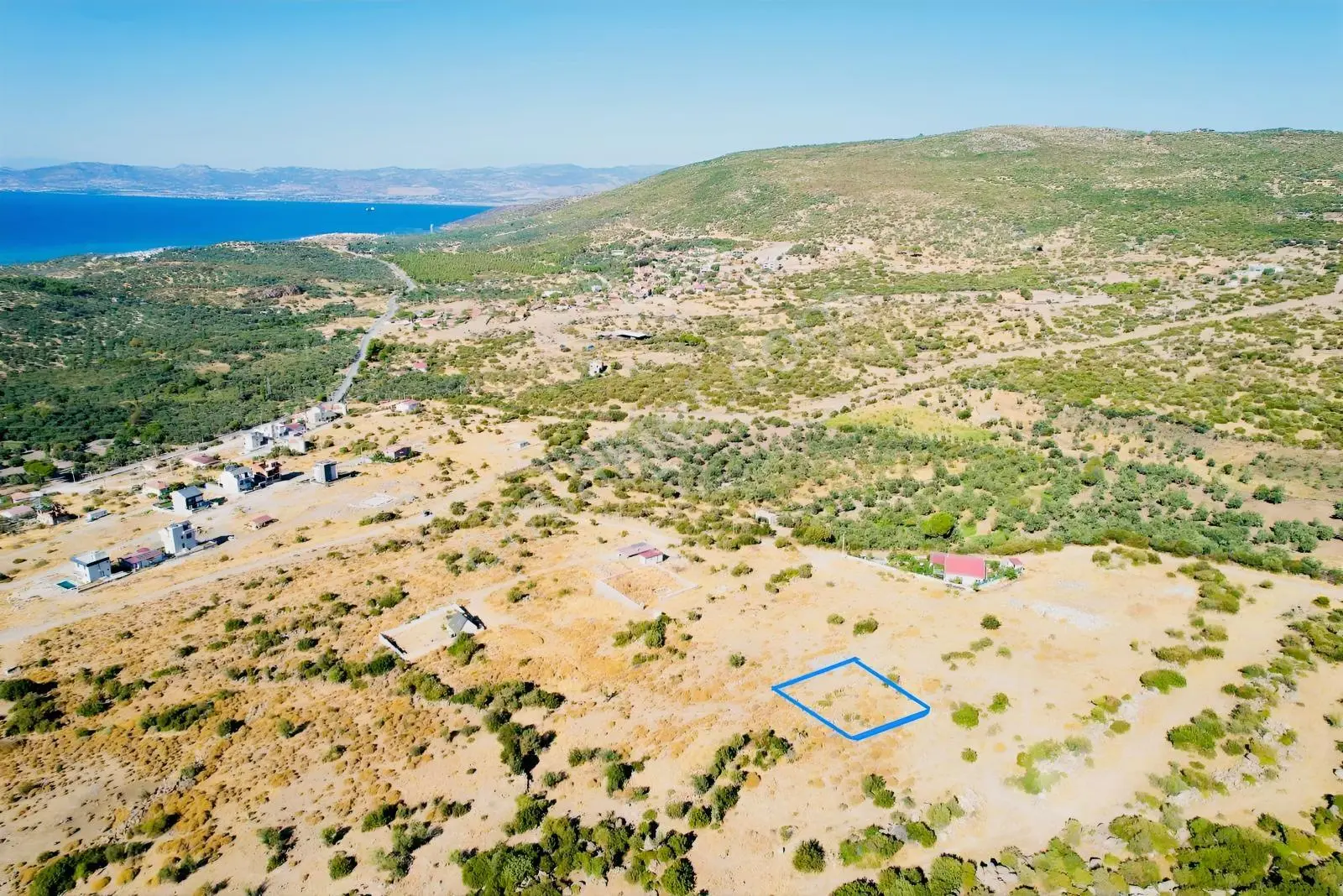 Dikili Bademli'de Satılık Arsa — fotoğraf 8