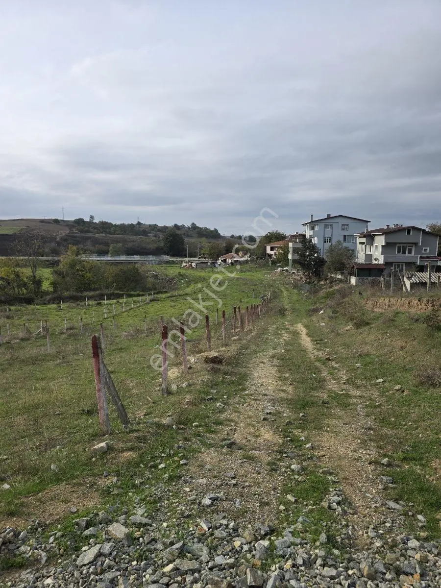 Saray Büyükyoncalı 300 M² İmarlı İfrazlı — fotoğraf 8