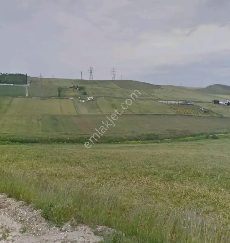 Hürriyet Mahallesinde Satılık 500 M2 İmarlı Arsa Göl Manzaralı — fotoğraf 2