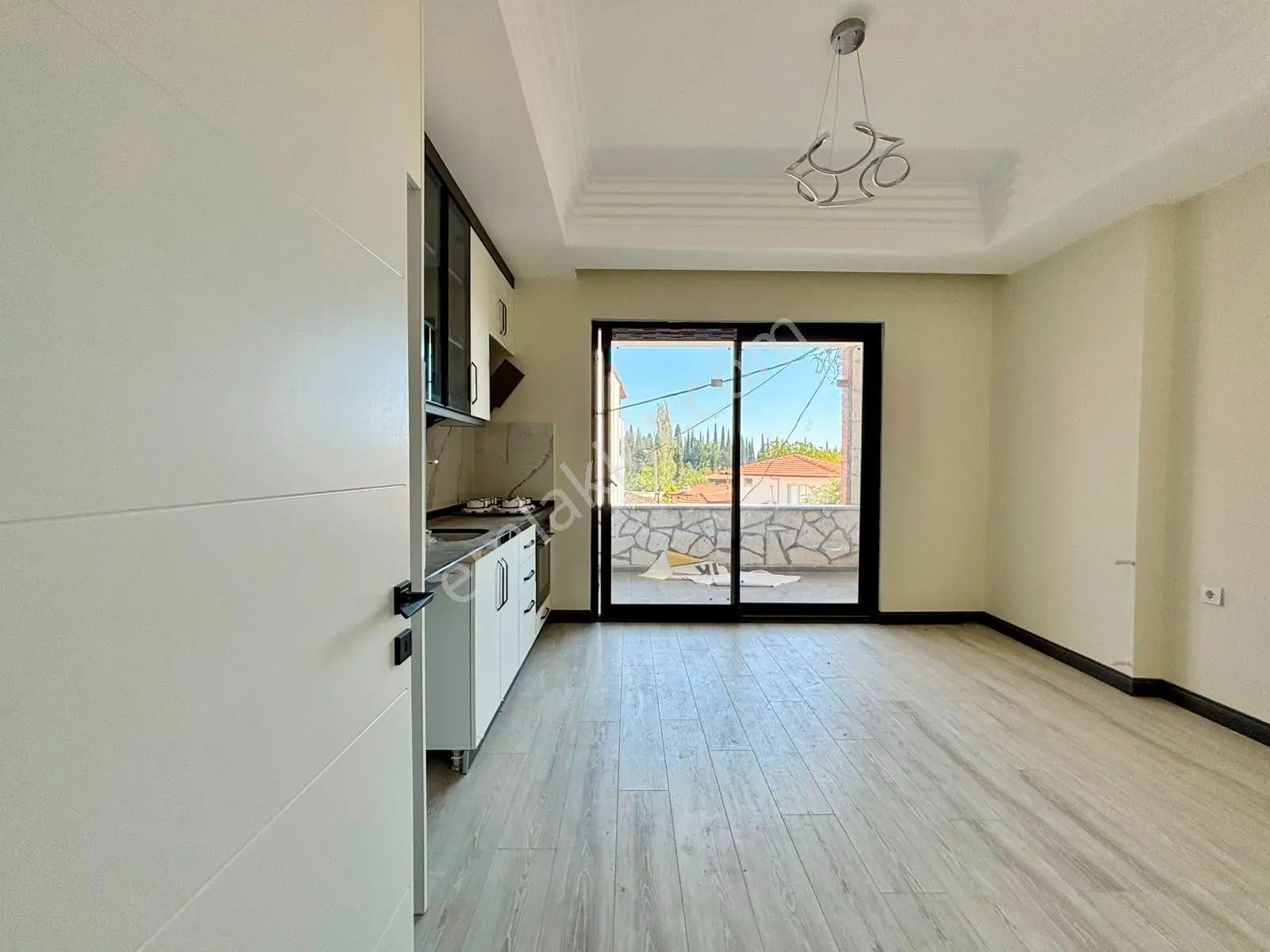 ꧁ay Emlaktan꧂oksijen Deposu Çamlıbel'de Deniz Manzaralı Ön Cephe Satılık 1+1 Ultra Lüx Daire — fotoğraf 10