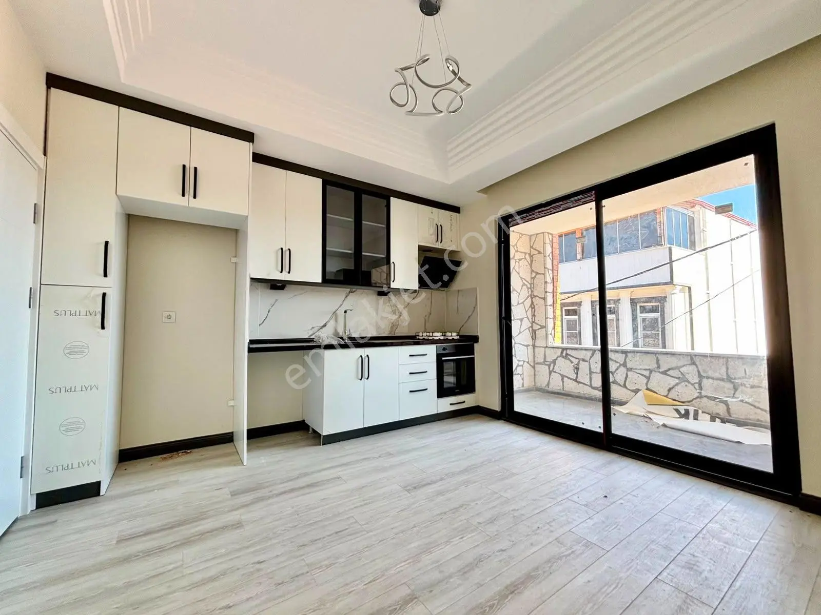 ꧁ay Emlaktan꧂oksijen Deposu Çamlıbel'de Deniz Manzaralı Ön Cephe Satılık 1+1 Ultra Lüx Daire — fotoğraf 11