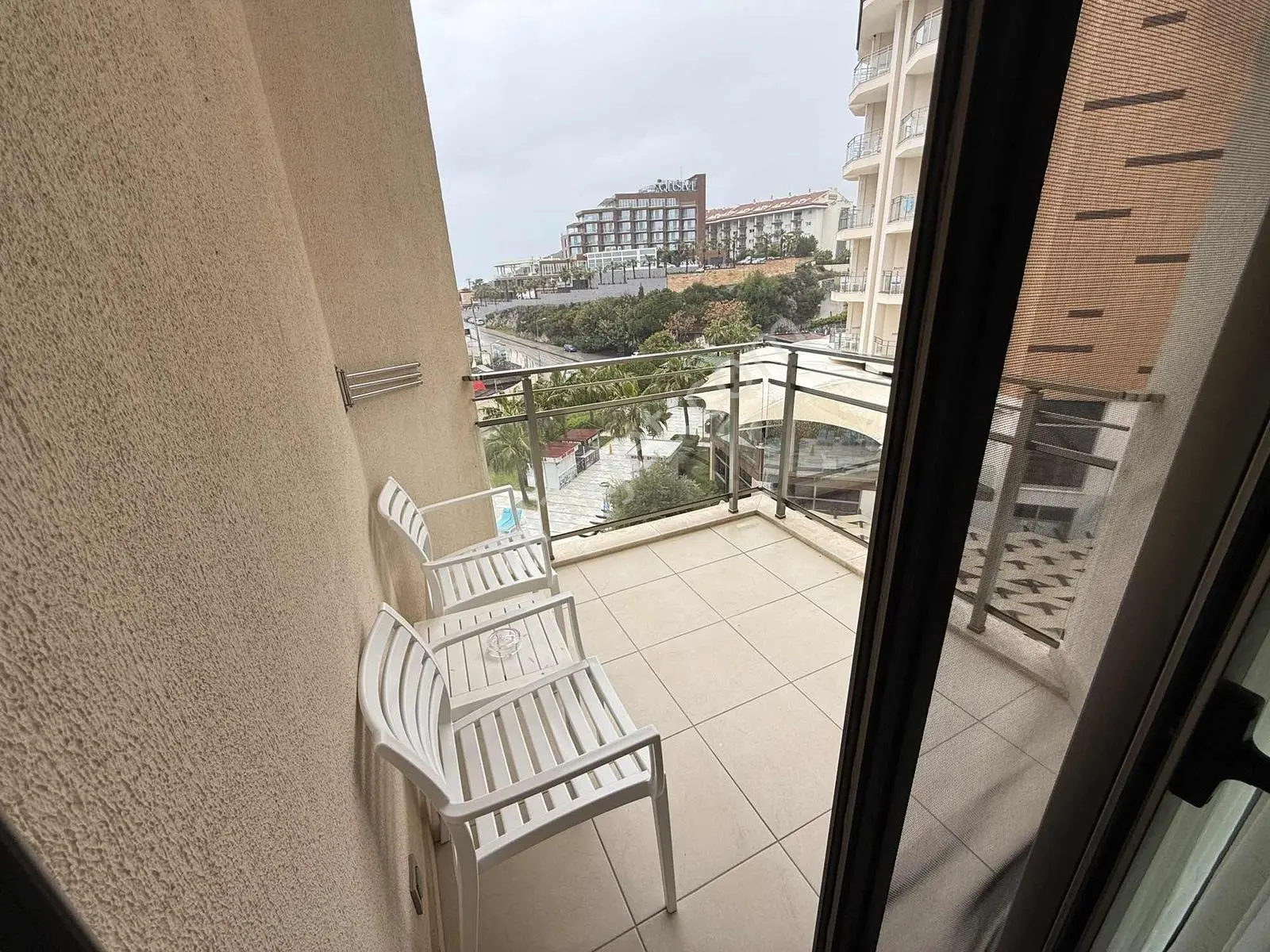 Kuşadası Ramada Resort 1+0 Full Manz Full Eşyalı Denize İlk Site — fotoğraf 22