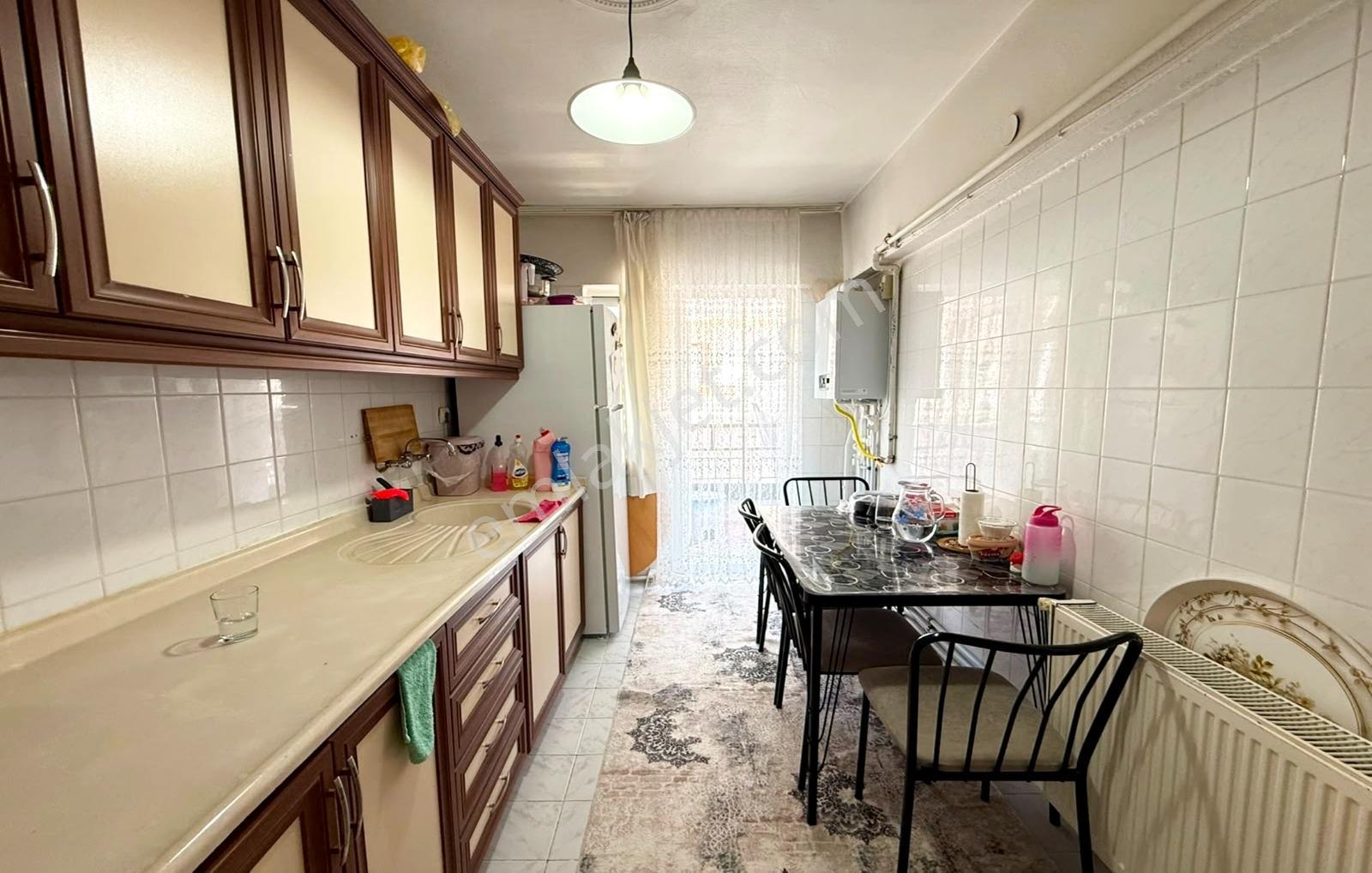 Keçiörende 3+1 Kafkaslar Da Merkezi Konumda Köktapu Acil Satılık — fotoğraf 6
