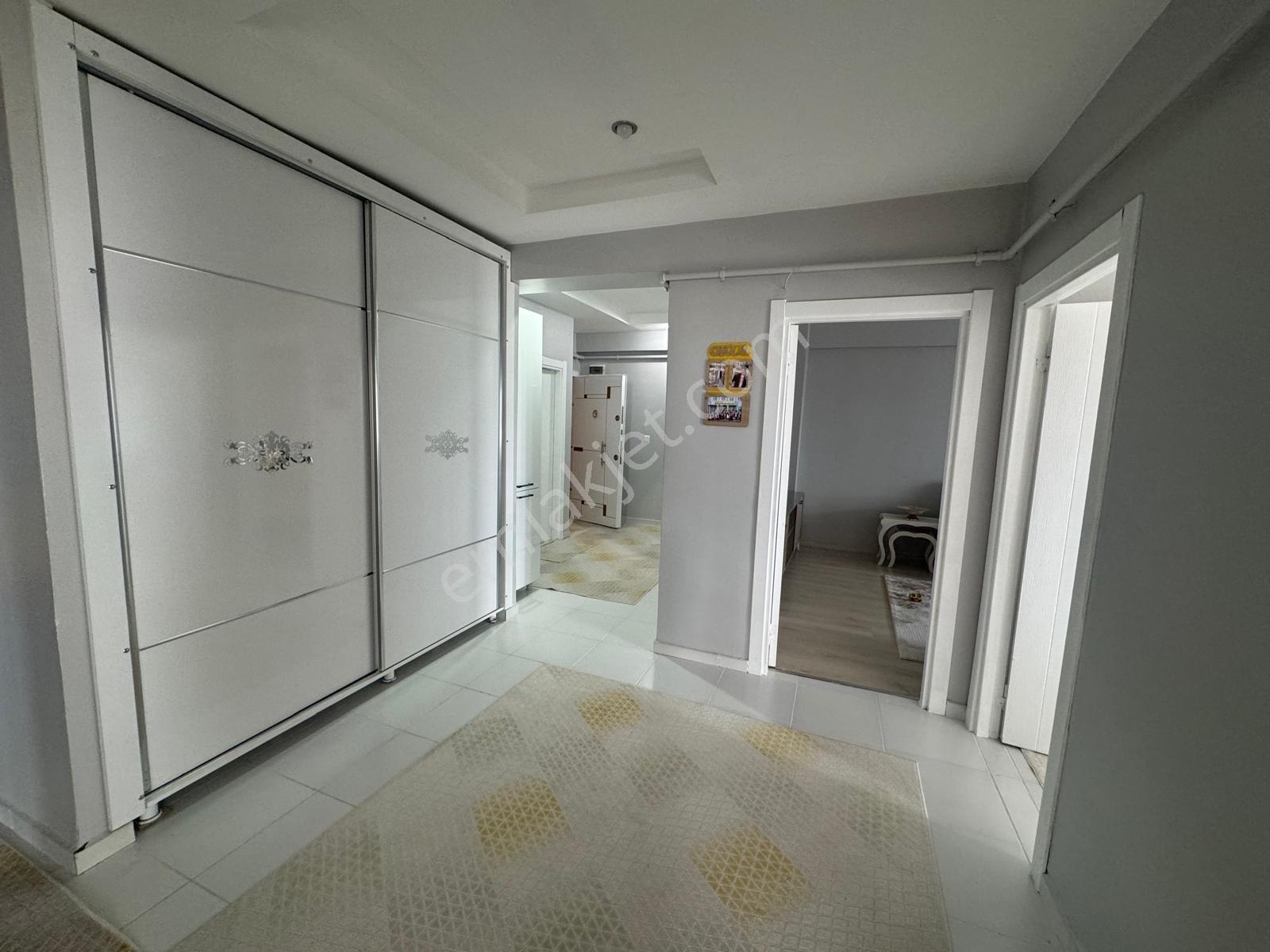Nurettin Emlaktan Satılık 3+1 Daire — fotoğraf 3