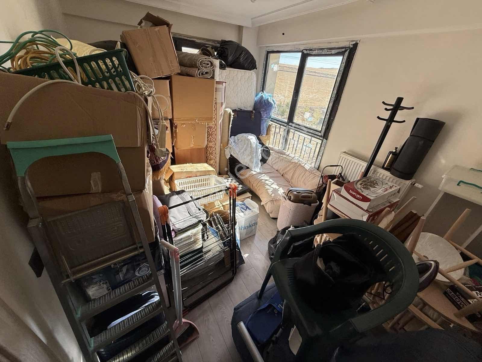 Çetin Emlak'dan Saraycık Tokide 2+1 Ara Katta Geniş Yapılı Daire — fotoğraf 12