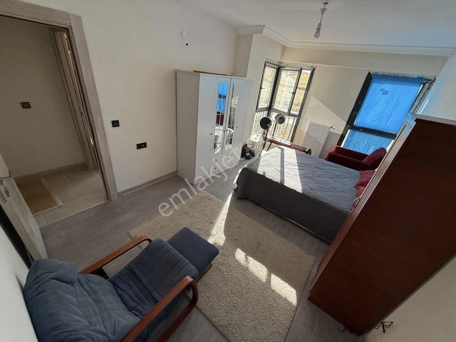 Çetin Emlak'dan Saraycık Tokide 2+1 Ara Katta Geniş Yapılı Daire — fotoğraf 17