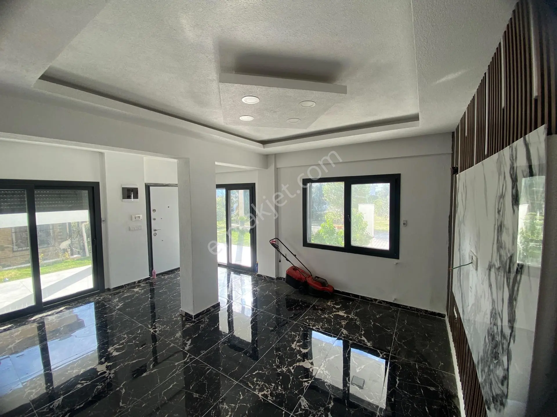 Yavansu’da Her Katı Deniz Manzaralı Sıfır Müstakil Satılık Villa — fotoğraf 5