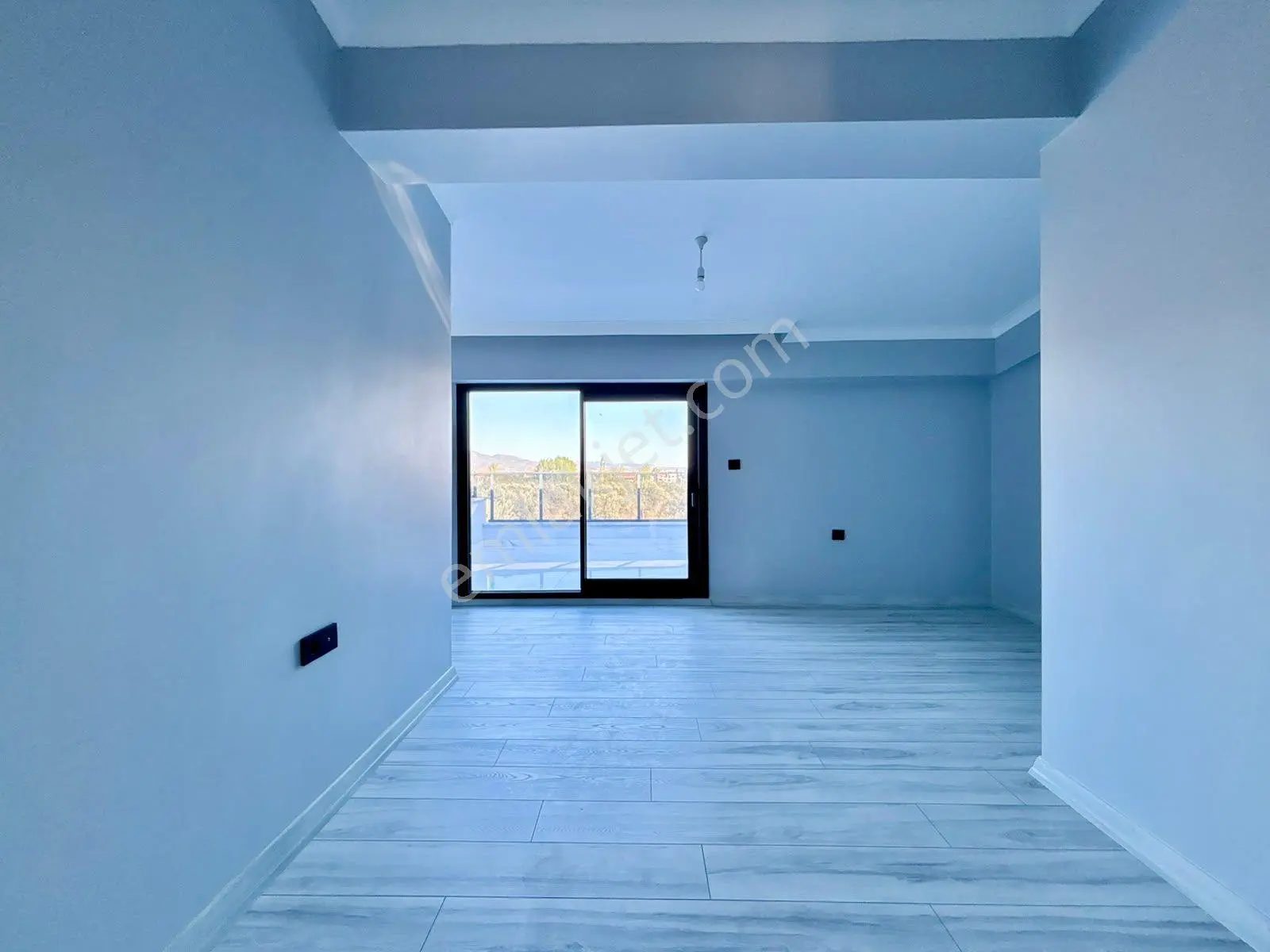 Ay Emlaktanakçay'da Kazdağları Eteklerinde Yeşillikler İçerisinde Satılık 3+1 Çift Teraslı Villa — fotoğraf 30