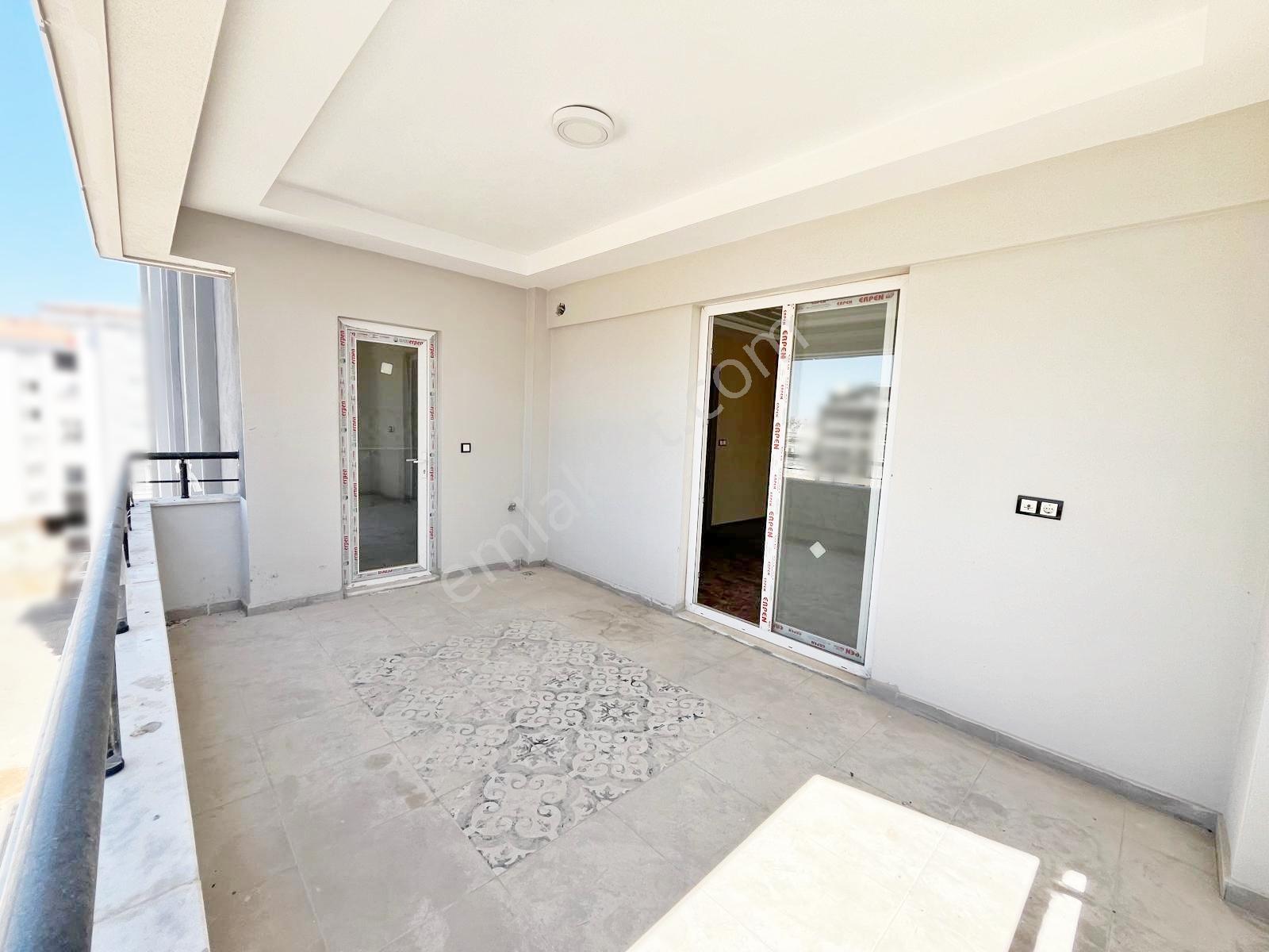 Belkız'da Park Yakını Yerden Isıtma Arakat Geniş Balkon Lüx3+1 — fotoğraf 3