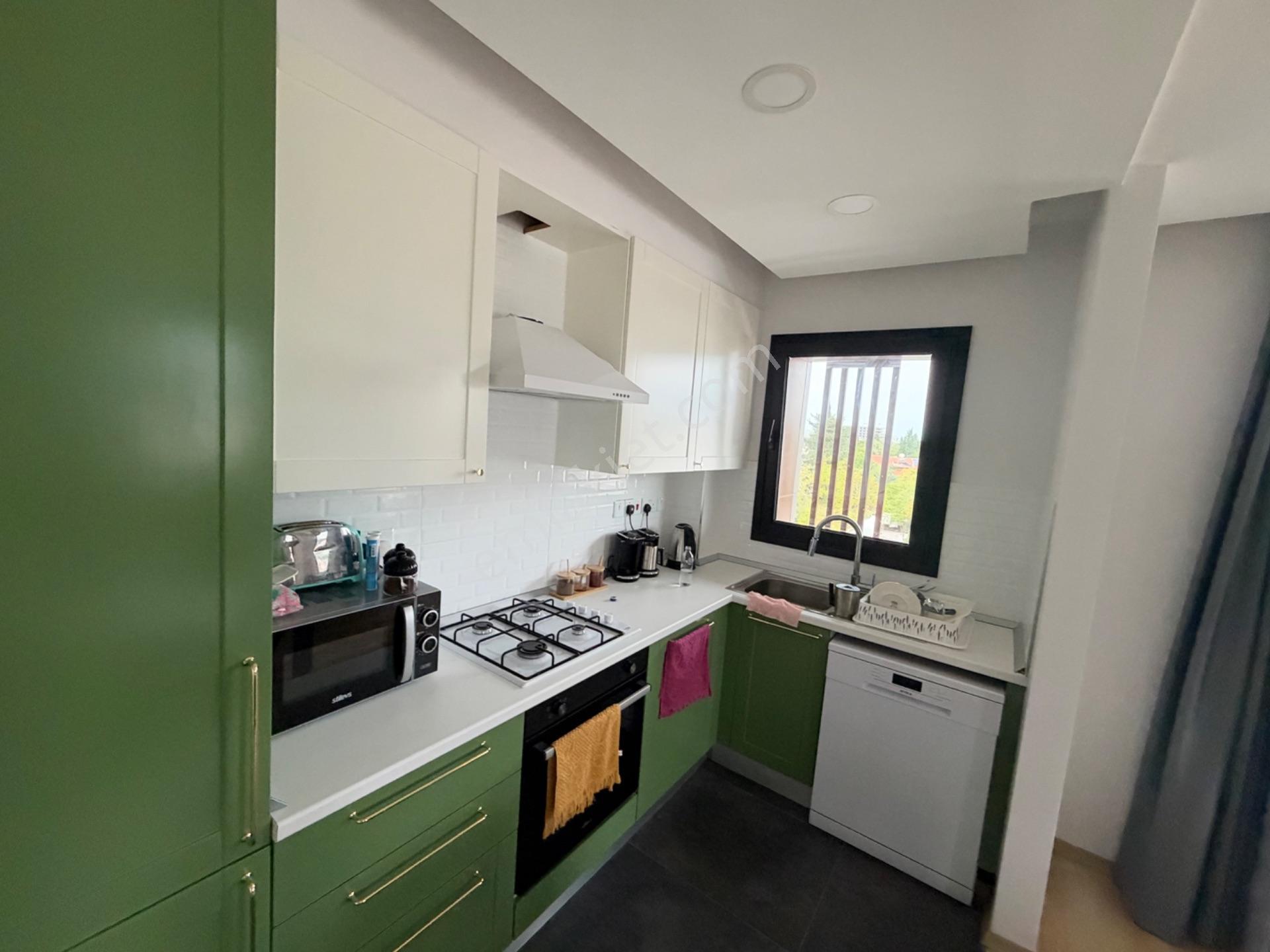 Girne Merkez Satılık 2 + 1 Penthouse — fotoğraf 9