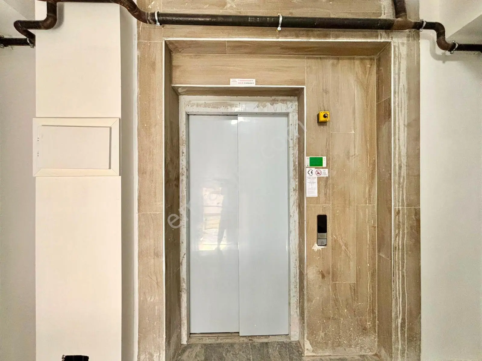 ꧁ay Emlaktan꧂edremit Kadıköyde Kapalı Otoparklı Hastane Yakını Yerden Isıtmalı Satılık 1+1 Lüx Daire — fotoğraf 21