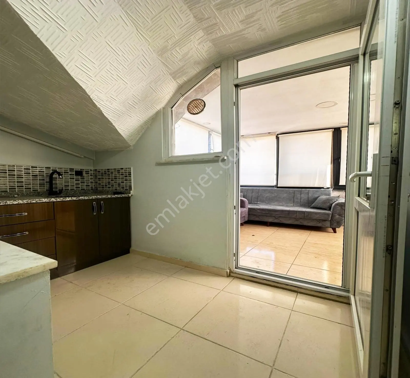 Akçaburgaz Mah. 4+2 Lüks Teraslı 150 M² Fırsat Dubleks Daire — fotoğraf 2