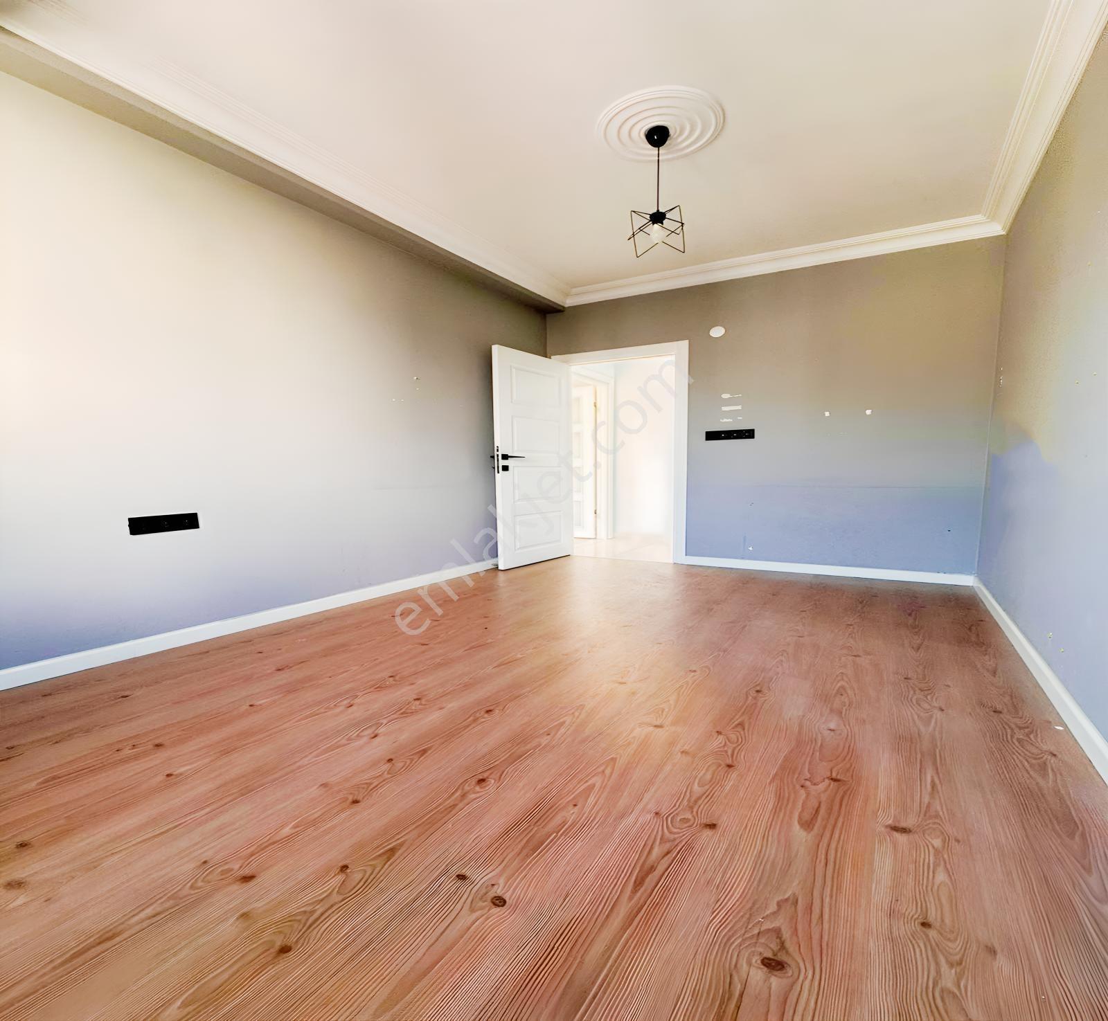 Akçaburgaz Mah. 4+2 Lüks Teraslı 150 M² Fırsat Dubleks Daire — fotoğraf 8