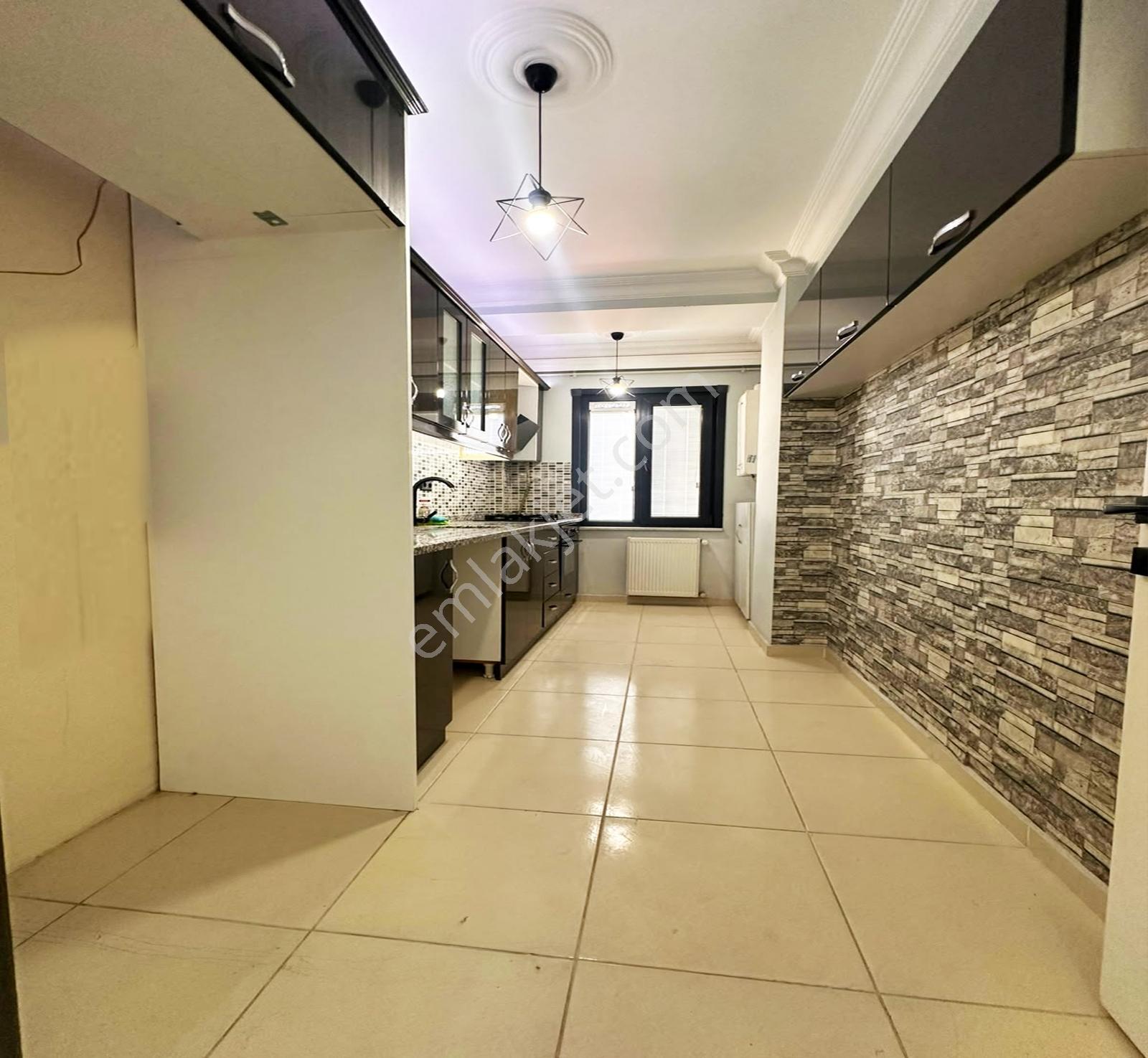 Akçaburgaz Mah. 4+2 Lüks Teraslı 150 M² Fırsat Dubleks Daire — fotoğraf 21