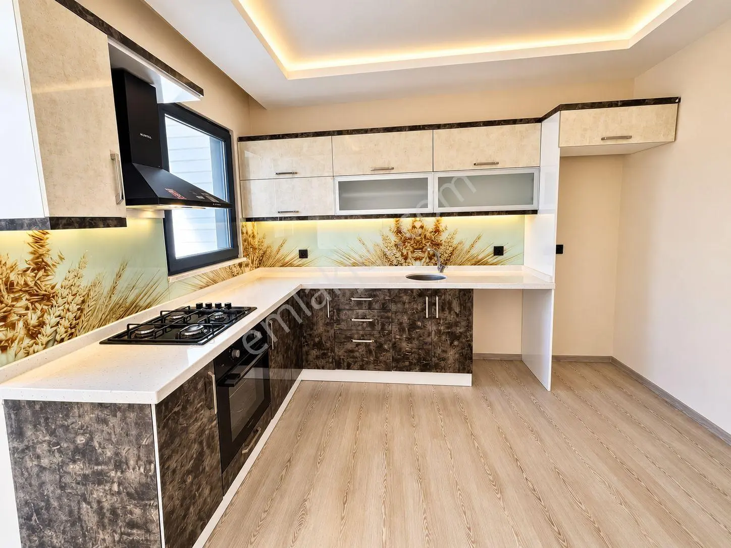 Aktif'ten Yetişen Alır Akçay'da Satılık 6 Yaşında Denize Yakın Harika 1+1 Daire — fotoğraf 12