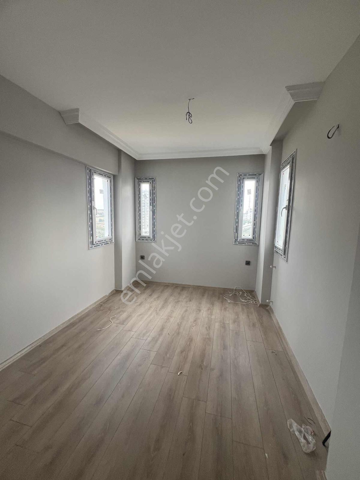 Kulepark~merkezi~konumda~üzeri~2+1~balkonlu~sitede~bitmiş~hazır — fotoğraf 16