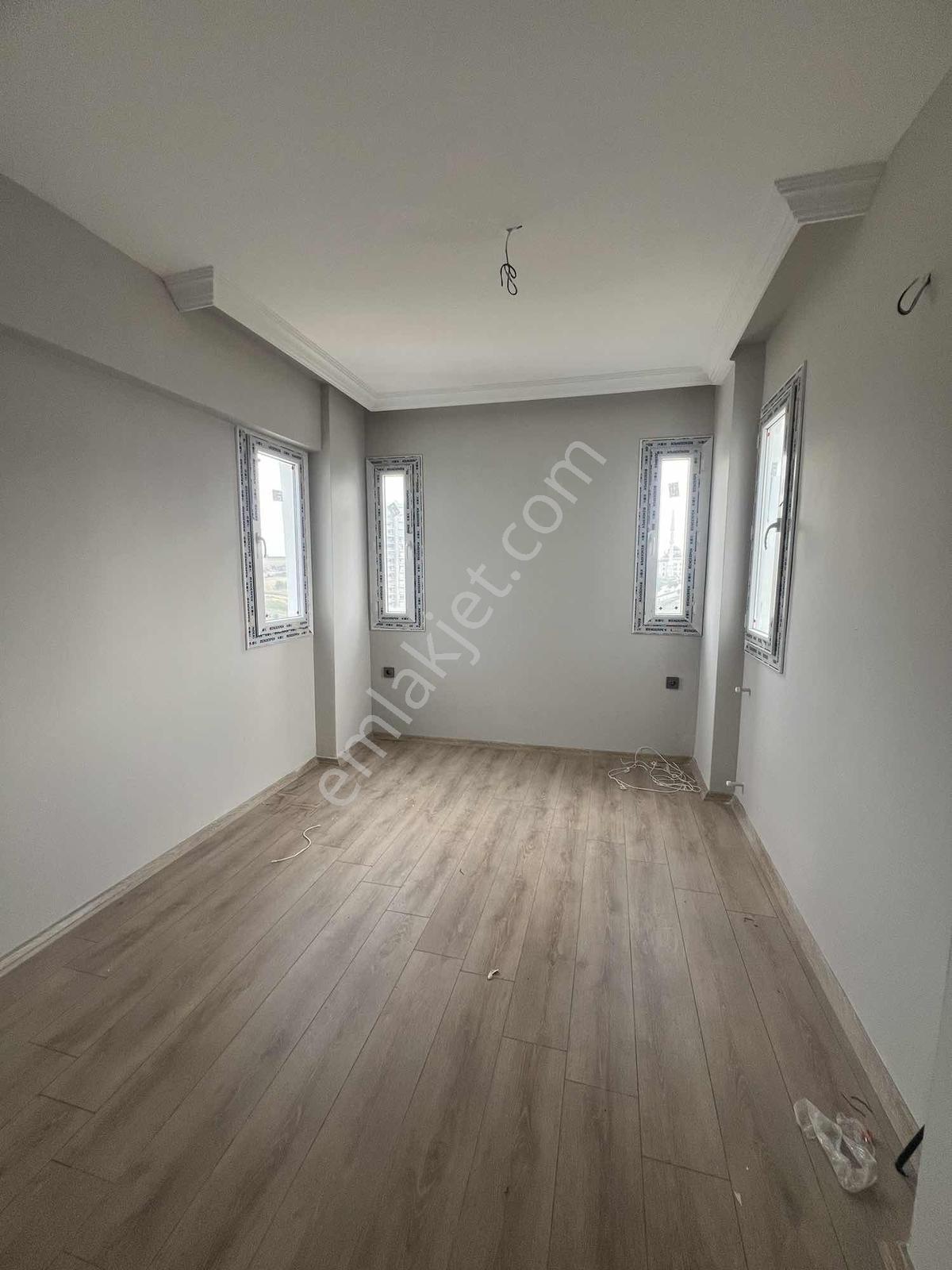 Kulepark~merkezi~konumda~üzeri~2+1~balkonlu~sitede~bitmiş~hazır — fotoğraf 17
