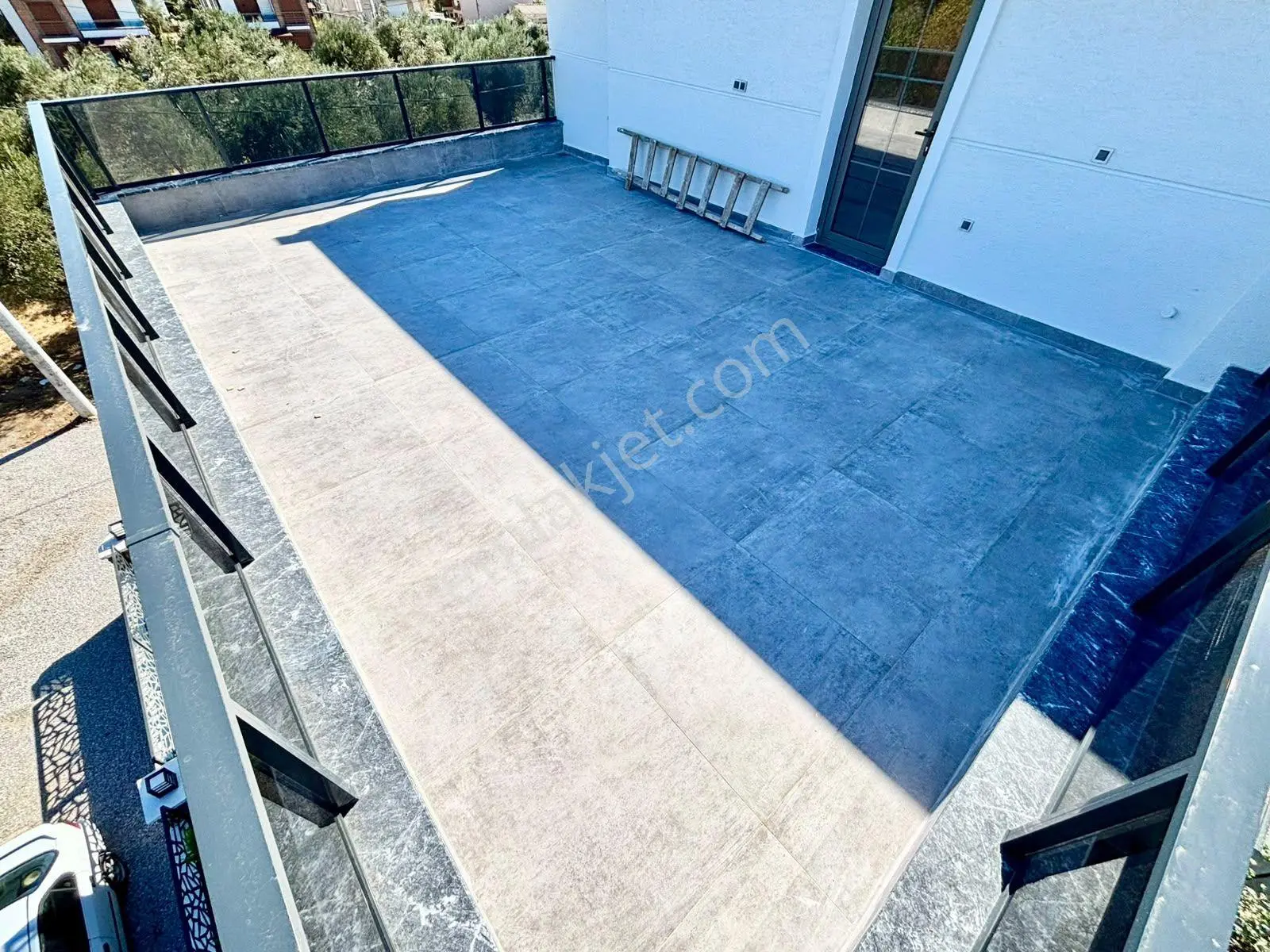 Ay Emlaktan Güre'de Yolun Altında Muhteşem Konumlu Denize 300 Mt Satılık 4+1 Lüks Müstakil Villa — fotoğraf 28