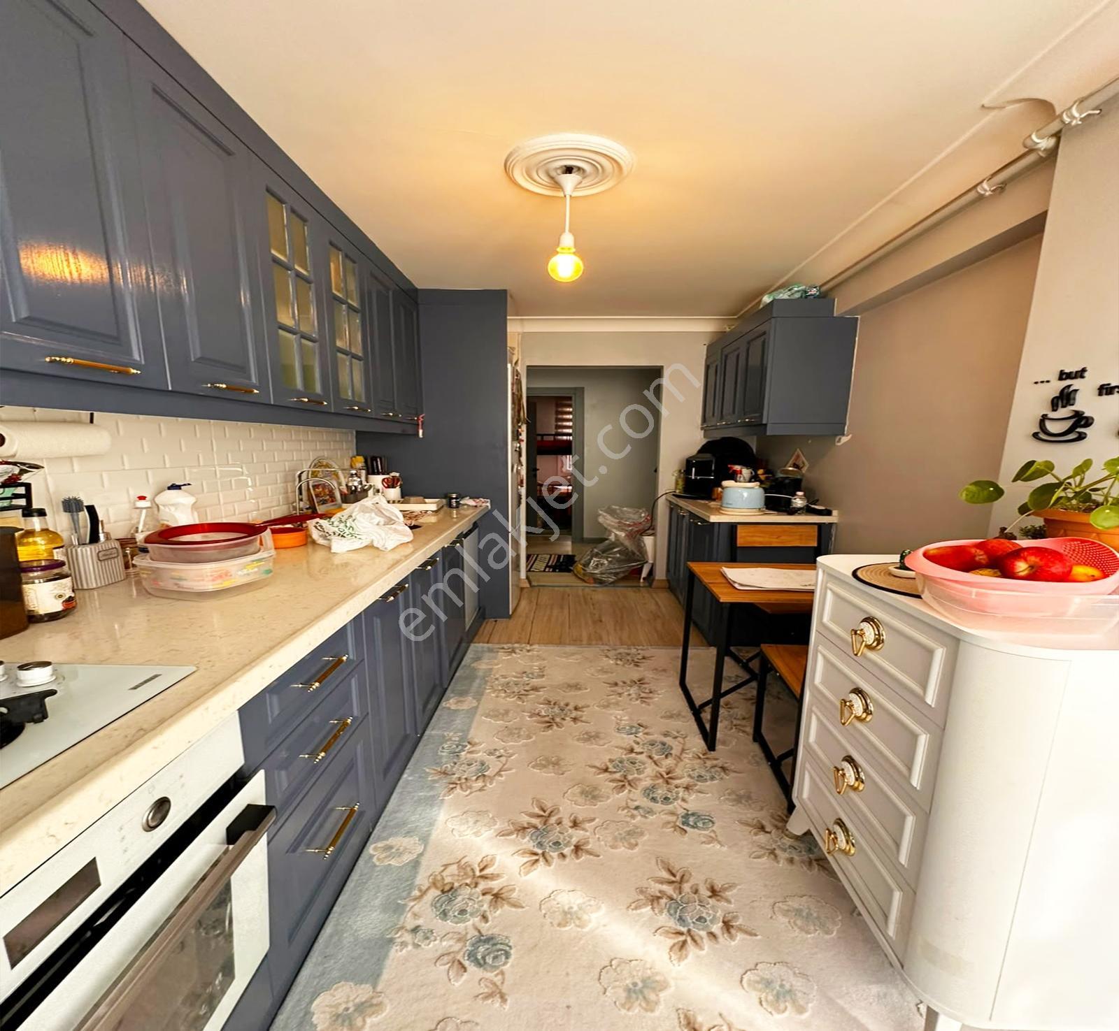 Beylikdüzünde Merkezi Konumda Kapalı Otoparklı 2+1 Fırsat Daire — fotoğraf 6