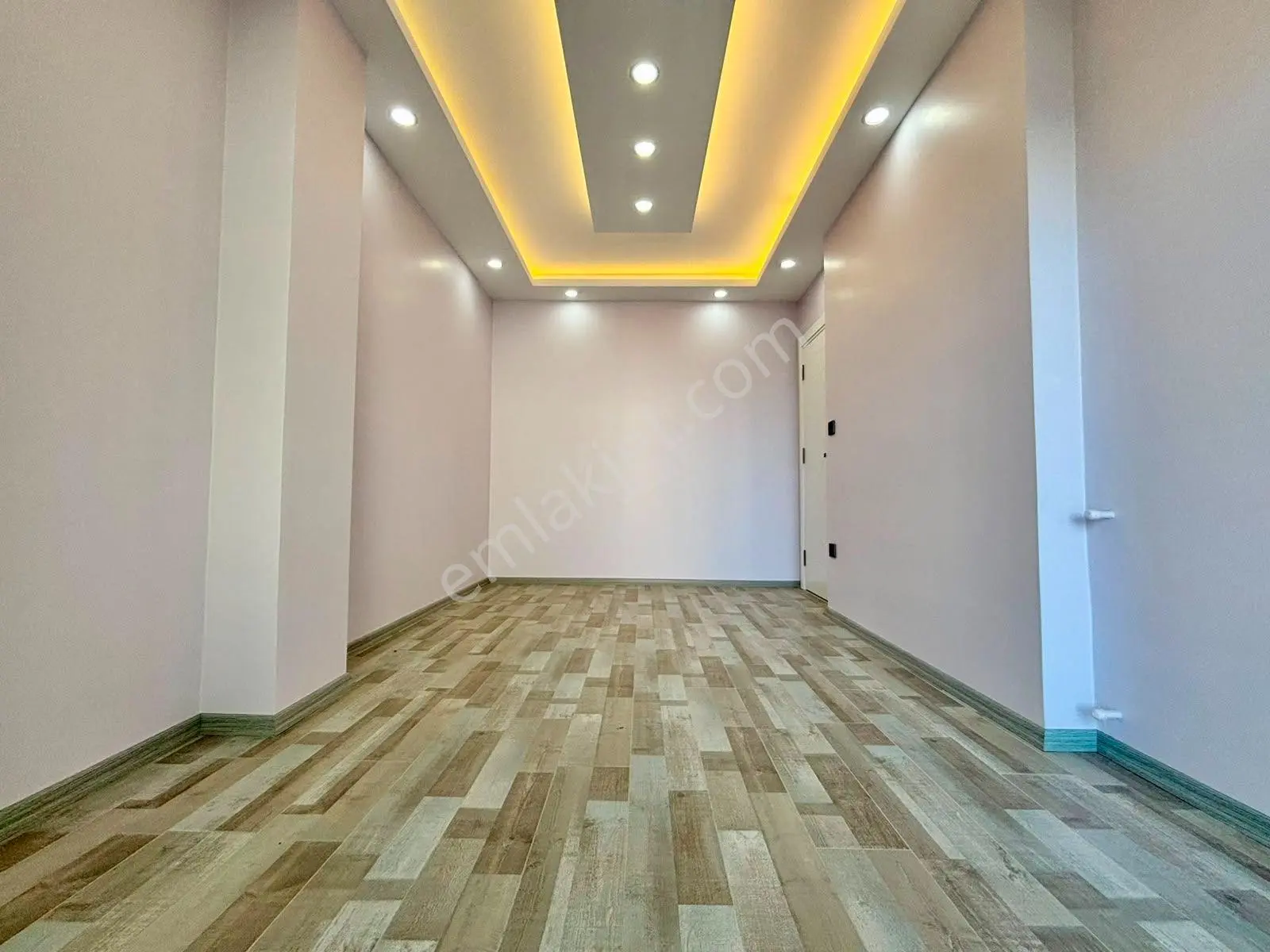 Ay Emlak'tan Güre'de Denize Sadece 50 Mt Deniz Manzaralı Geniş Bahçeli Satılık 3+1 Müstakil Villa — fotoğraf 22