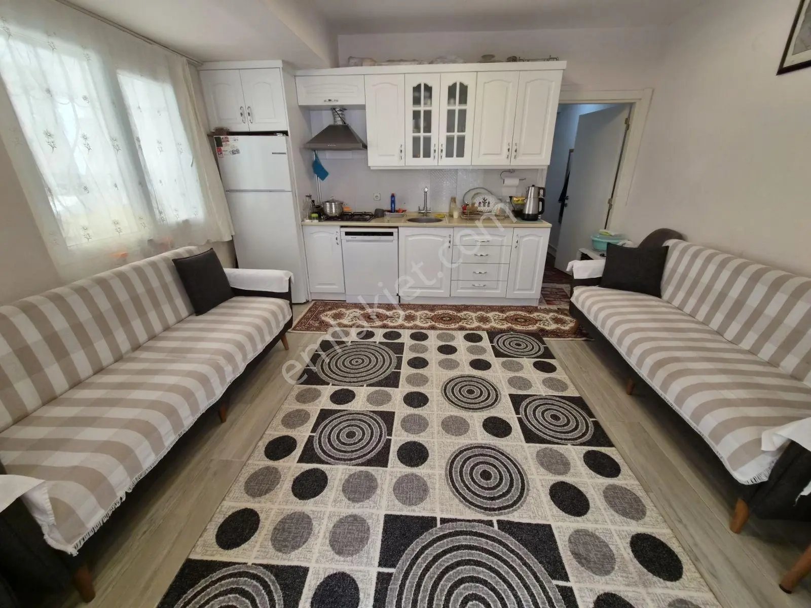 Müstakil Yaşam Tadında Bahçeli Satılık 3+2 Daire — fotoğraf 5