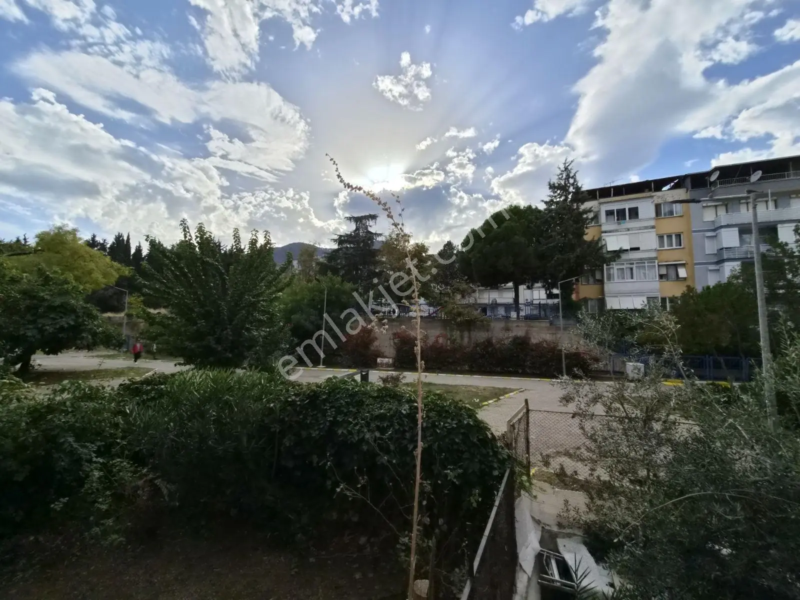 Müstakil Yaşam Tadında Bahçeli Satılık 3+2 Daire — fotoğraf 32