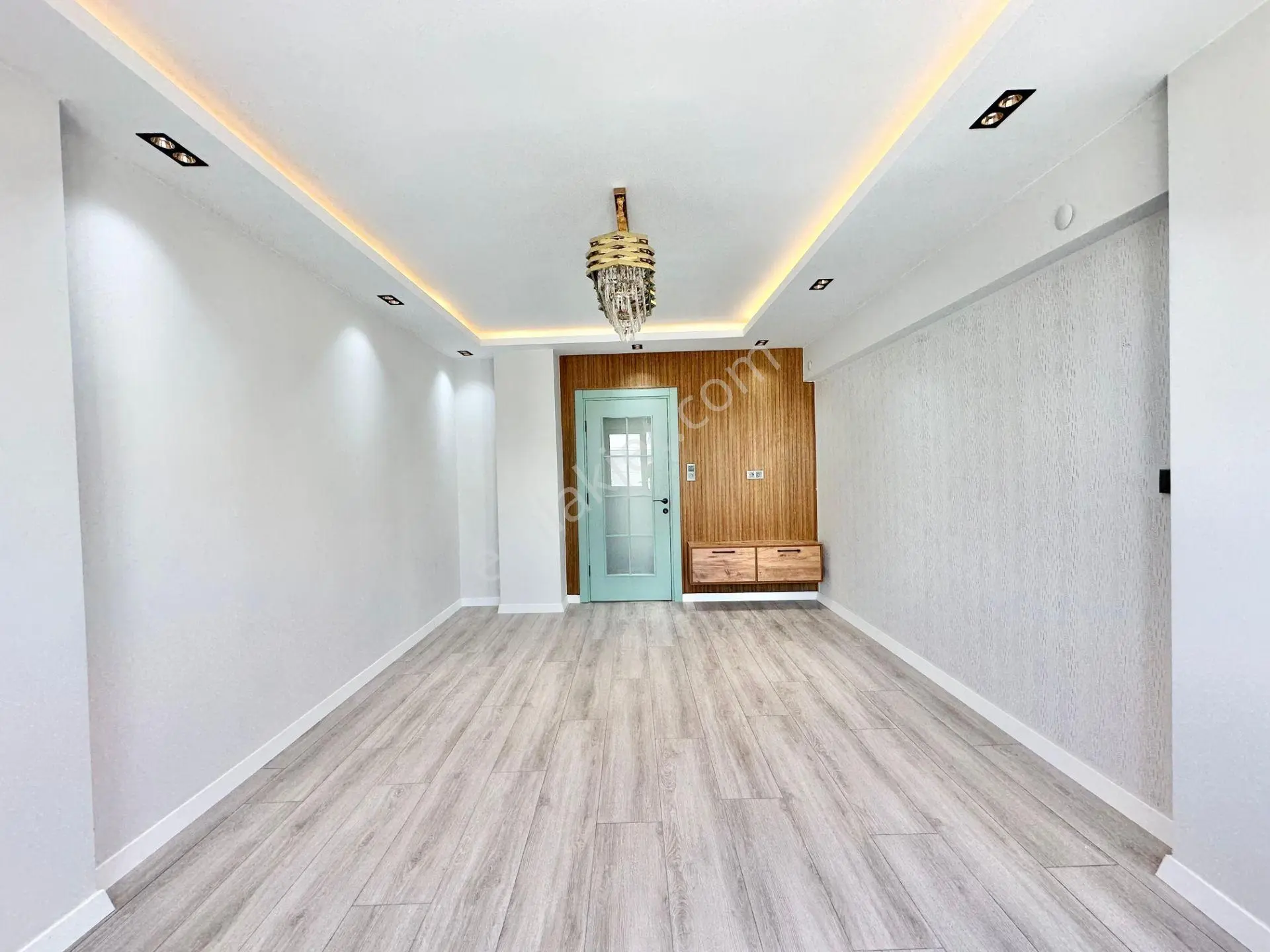 ꧁ay Emlaktan꧂akçay Merkezde Arakat Ön Cephe Denize Sadece 100 Mt Satılık 2+1 İçi Komple Yapılı Daire — fotoğraf 14