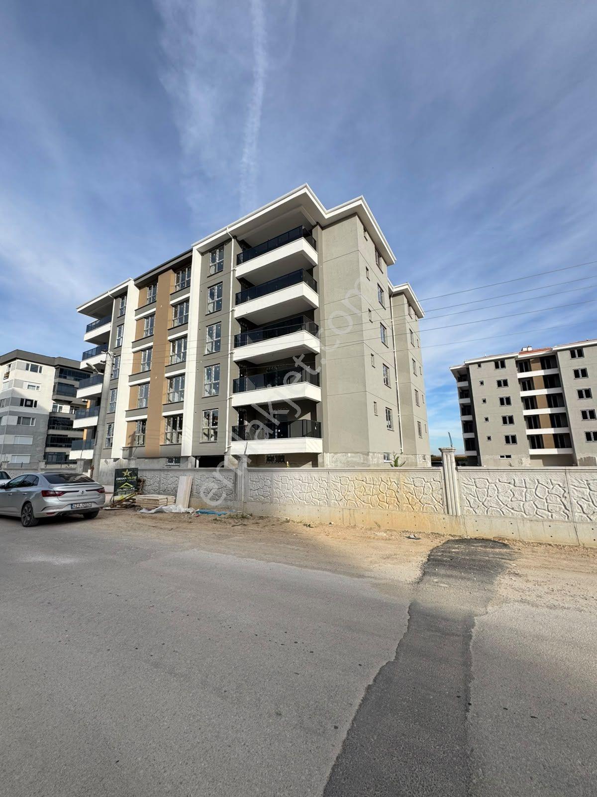 Yenişehir Mah. Golden Life'De 3+1 175M² Satılık Sıfır Lüks Daire