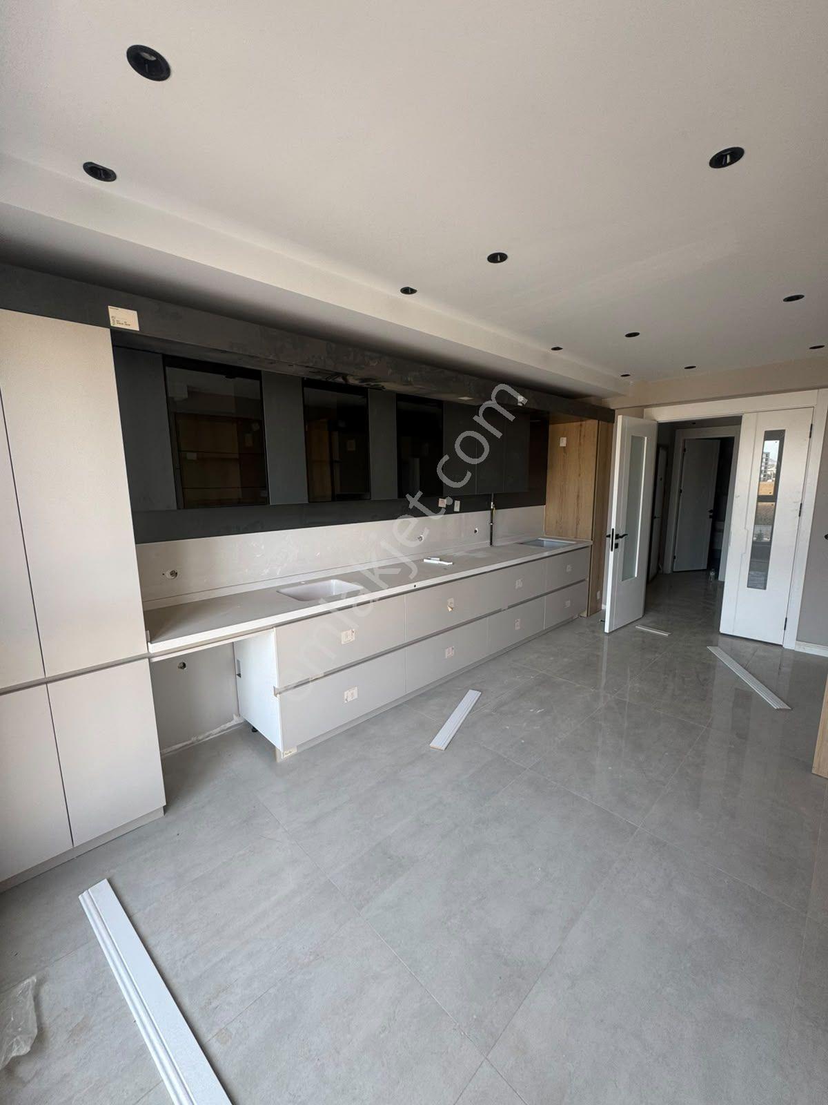 Yenişehir Mah. Golden Life'de 3+1 175m² Satılık Sıfır Lüks Daire — fotoğraf 4