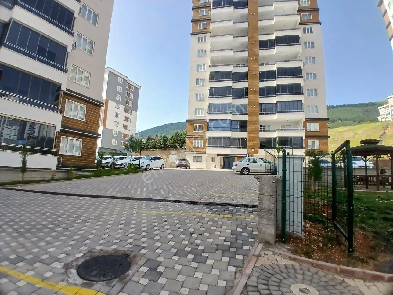 Yamaçtepe Aksay Batı Yakası Sitesinde Geniş Ve Ferah 4+1 Daire! — fotoğraf 14