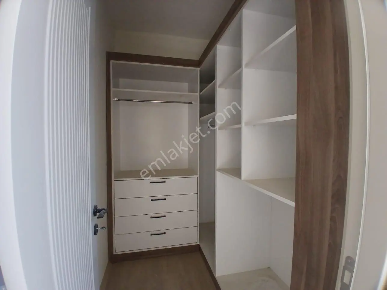 Yamaçtepe Aksay Batı Yakası Sitesinde Geniş Ve Ferah 4+1 Daire! — fotoğraf 24