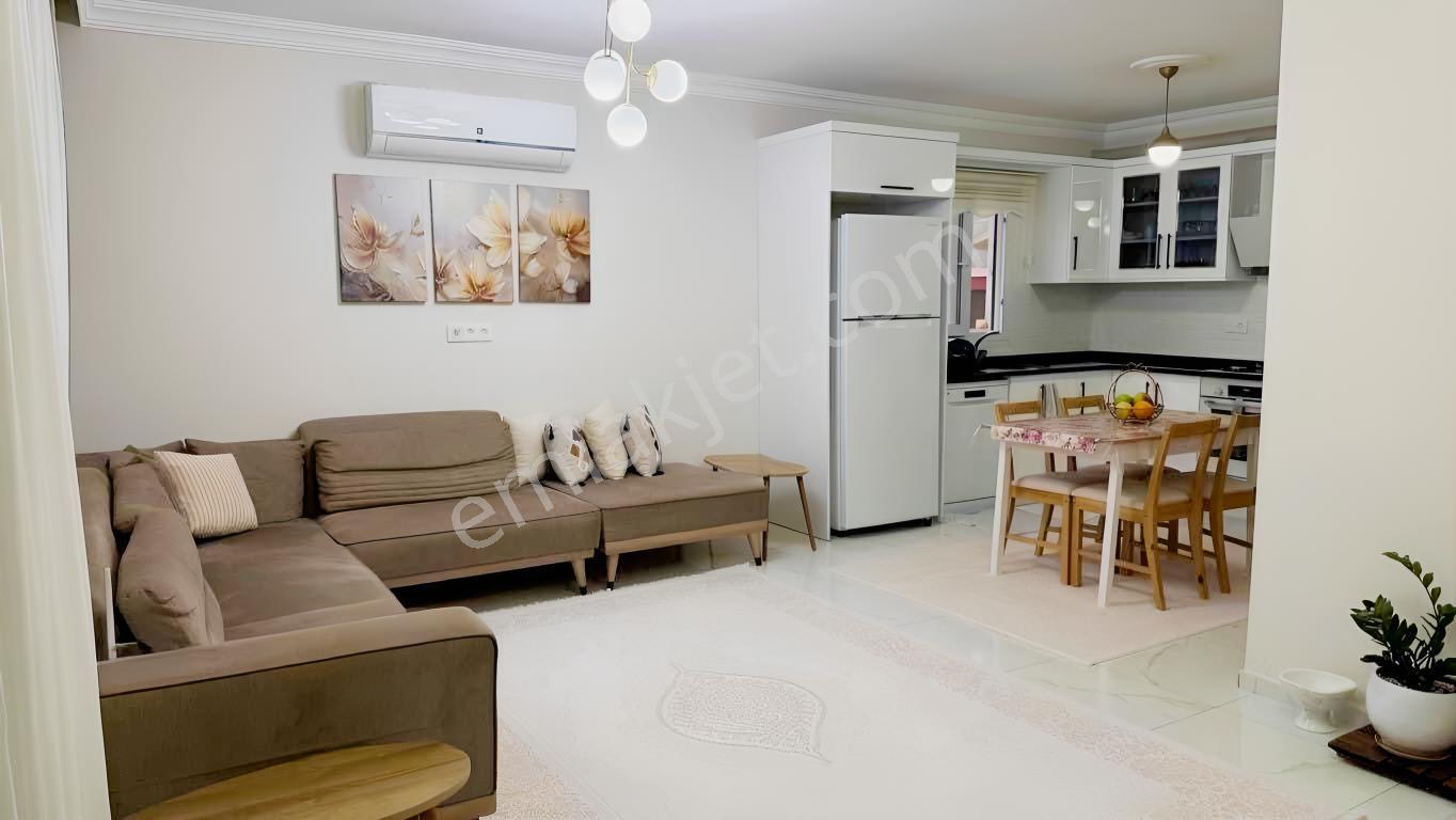 Marmaris Değirmenyanında Harika Konumda 400 M2 İçinde 4+1 Ev — fotoğraf 10