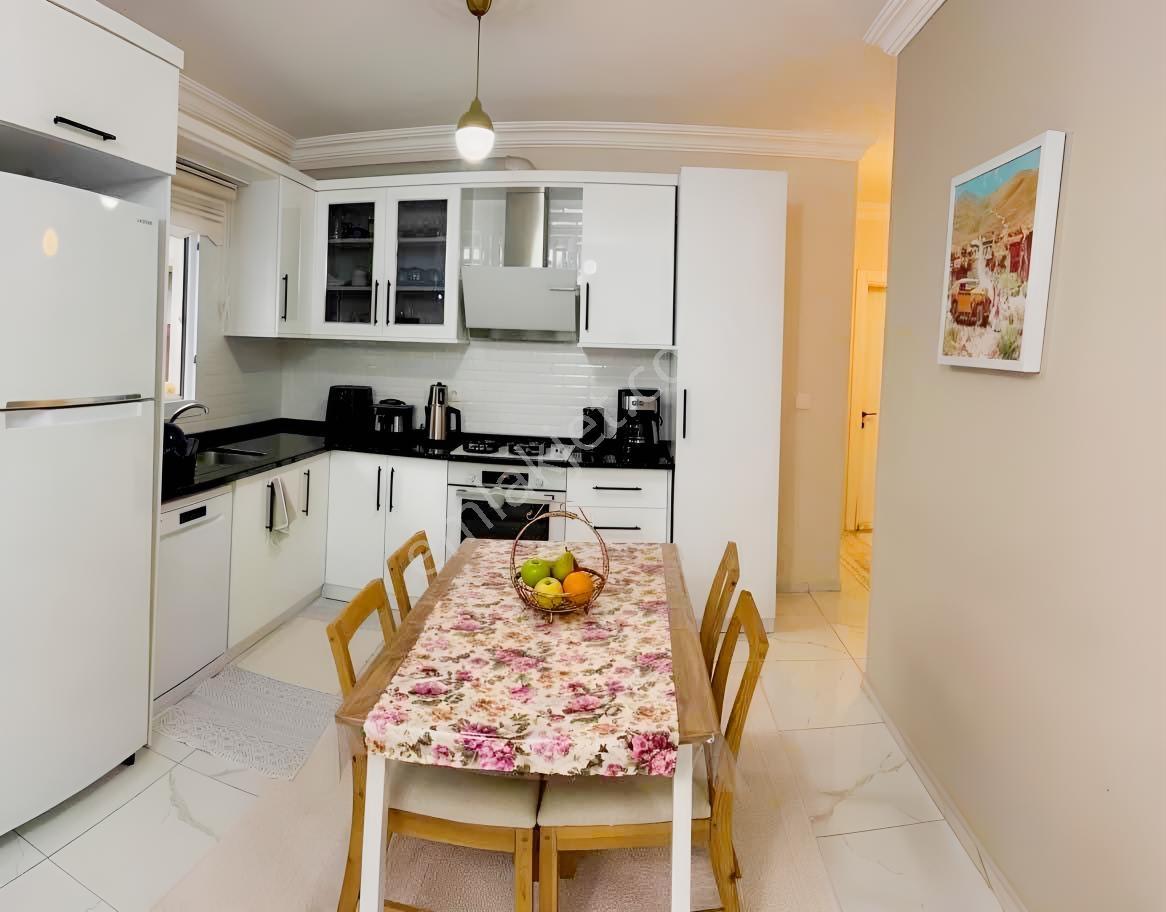 Marmaris Değirmenyanında Harika Konumda 400 M2 İçinde 4+1 Ev — fotoğraf 11