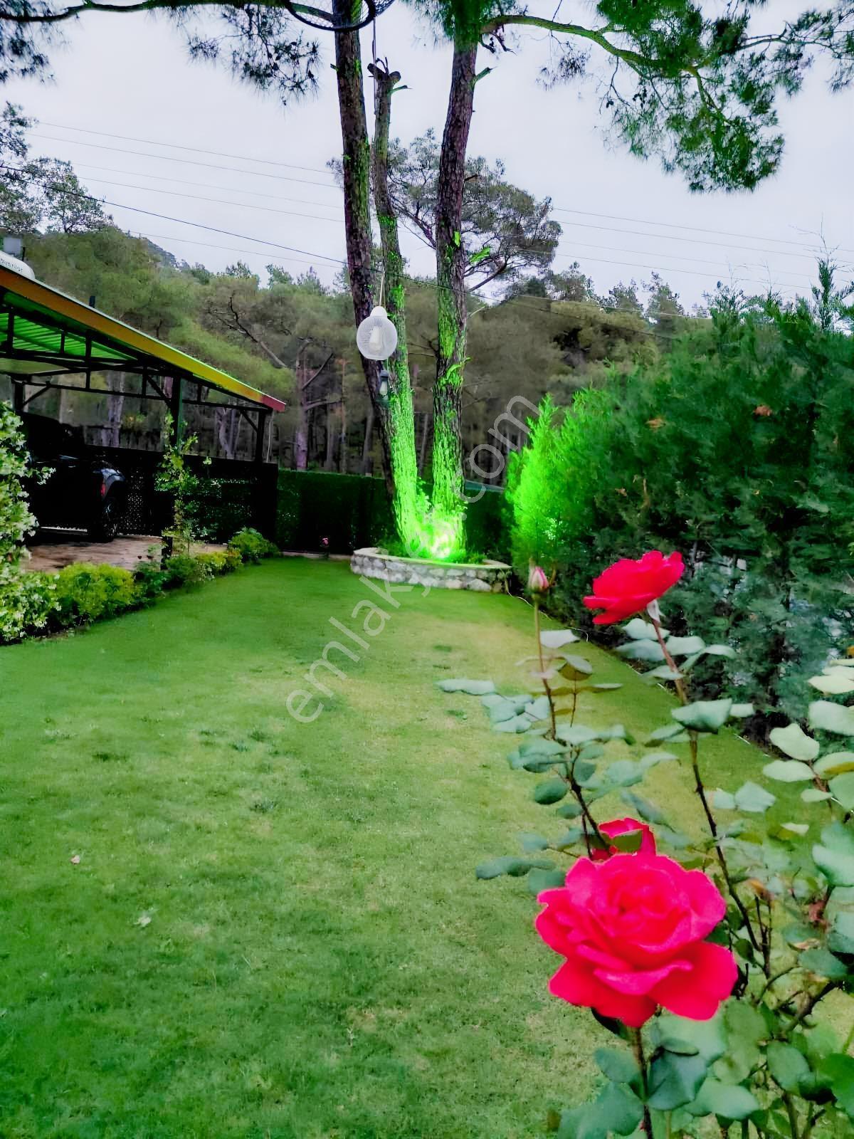 Marmaris Değirmenyanında Harika Konumda 400 M2 İçinde 4+1 Ev — fotoğraf 16