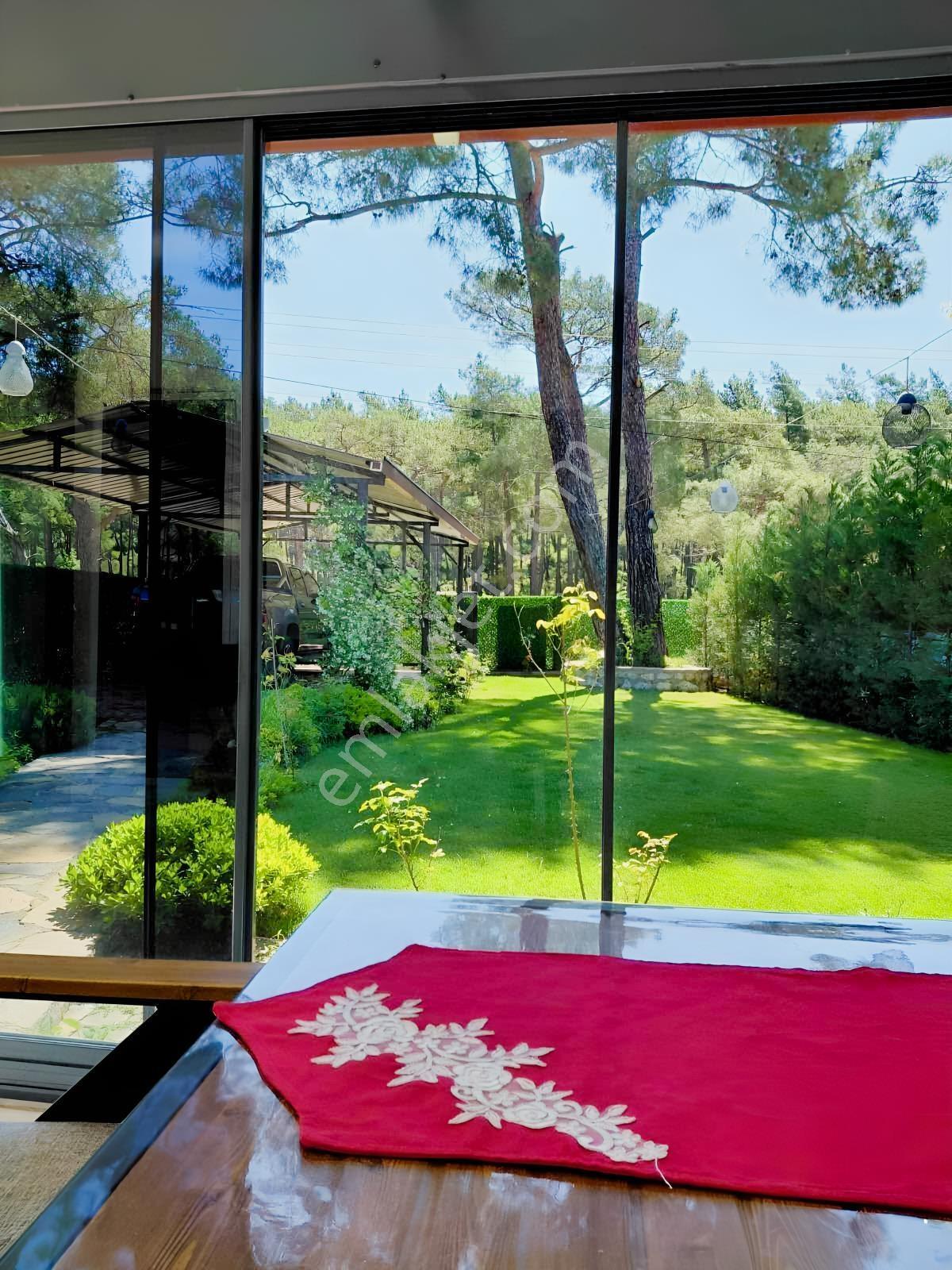 Marmaris Değirmenyanında Harika Konumda 400 M2 İçinde 4+1 Ev — fotoğraf 24