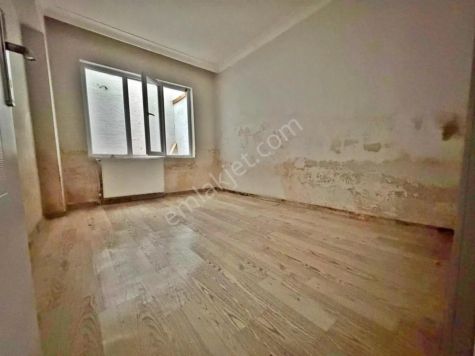 Ataparkta 1291 Sokakta Uygun, Balkonlu Asansörlü Geniş 3+1 Daire — fotoğraf 12