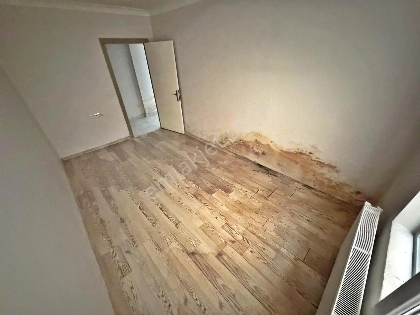Ataparkta 1291 Sokakta Uygun, Balkonlu Asansörlü Geniş 3+1 Daire — fotoğraf 16