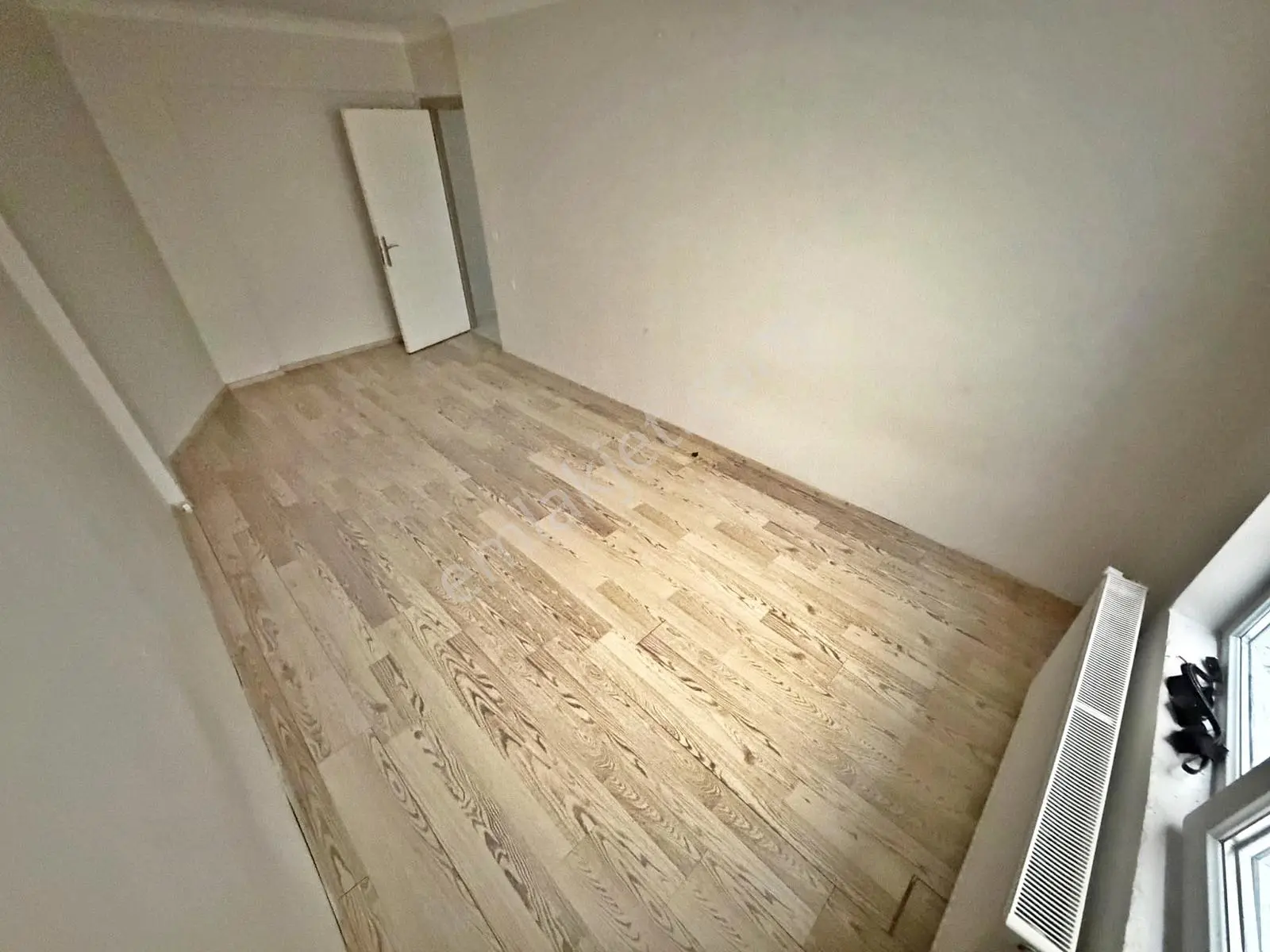Ataparkta 1291 Sokakta Uygun, Balkonlu Asansörlü Geniş 3+1 Daire — fotoğraf 20