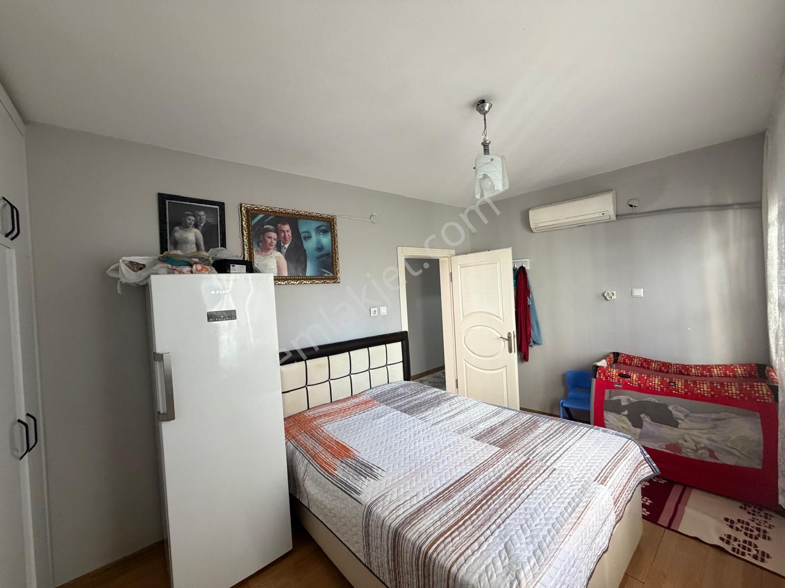 Prestij'den Sağlık'ta Geniş Oturumlu Temiz 3+1 Daire — fotoğraf 15