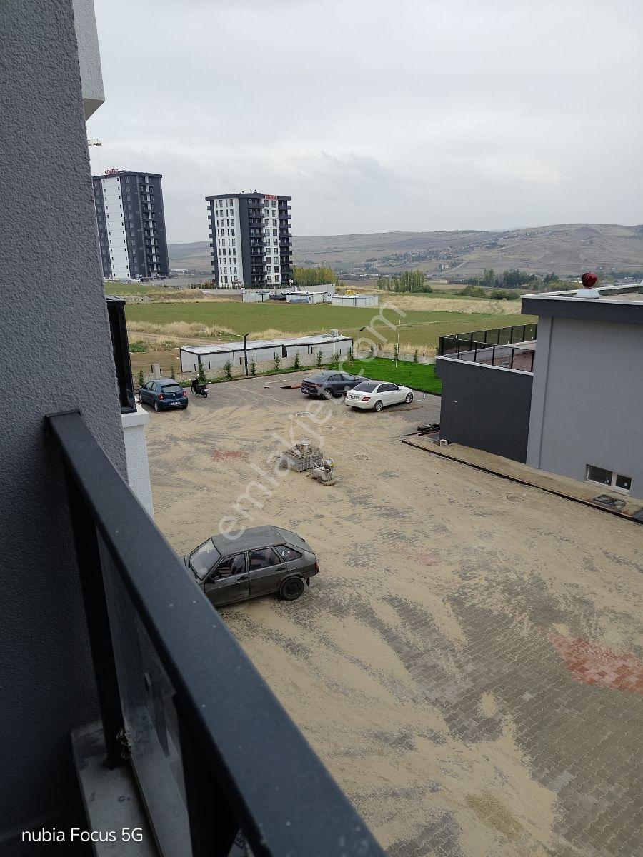 Etimesgut Yukari Yurtcuda Miyaj Twin1de 2+1satılık O Daire — fotoğraf 3