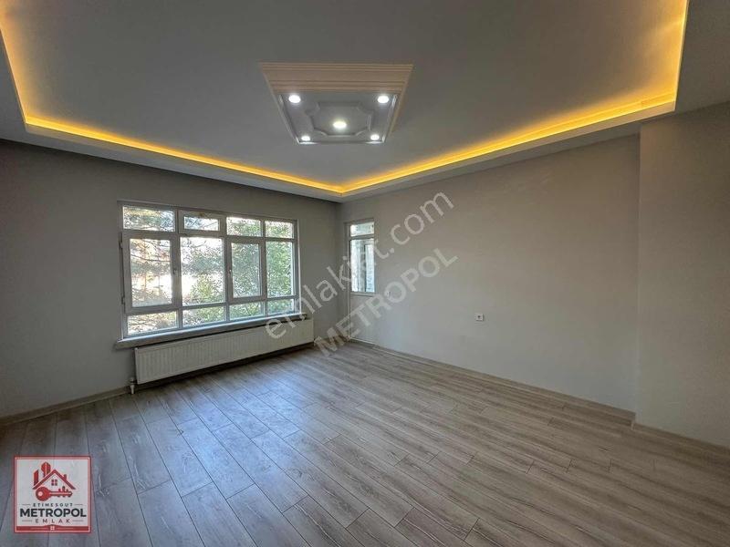 Elvankent Topçu Mah. Asansörlü Site İçinde Full Yapılı 3+1 Daire — fotoğraf 2