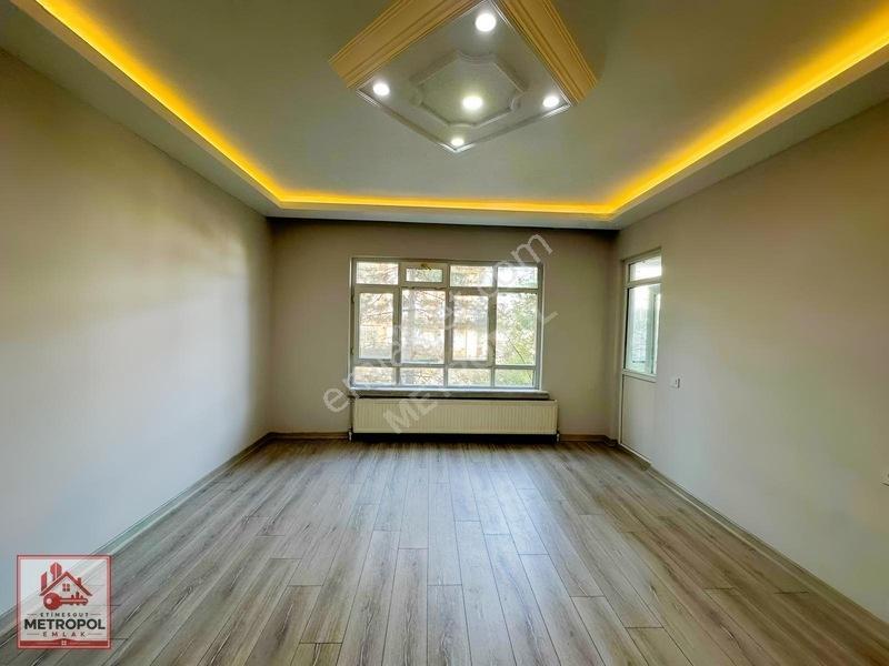 Elvankent Topçu Mah. Asansörlü Site İçinde Full Yapılı 3+1 Daire — fotoğraf 3