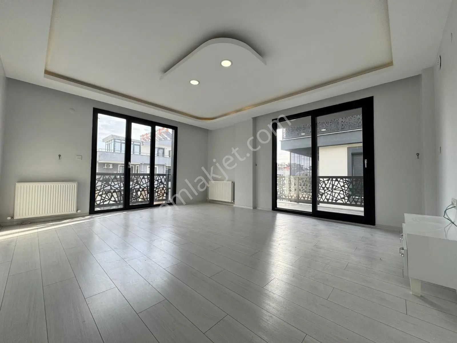 ▀güç'ten İkizçayda Yüzme Havuzlu & Otoparklı Ultra Lüx 3+1 Daire — fotoğraf 5