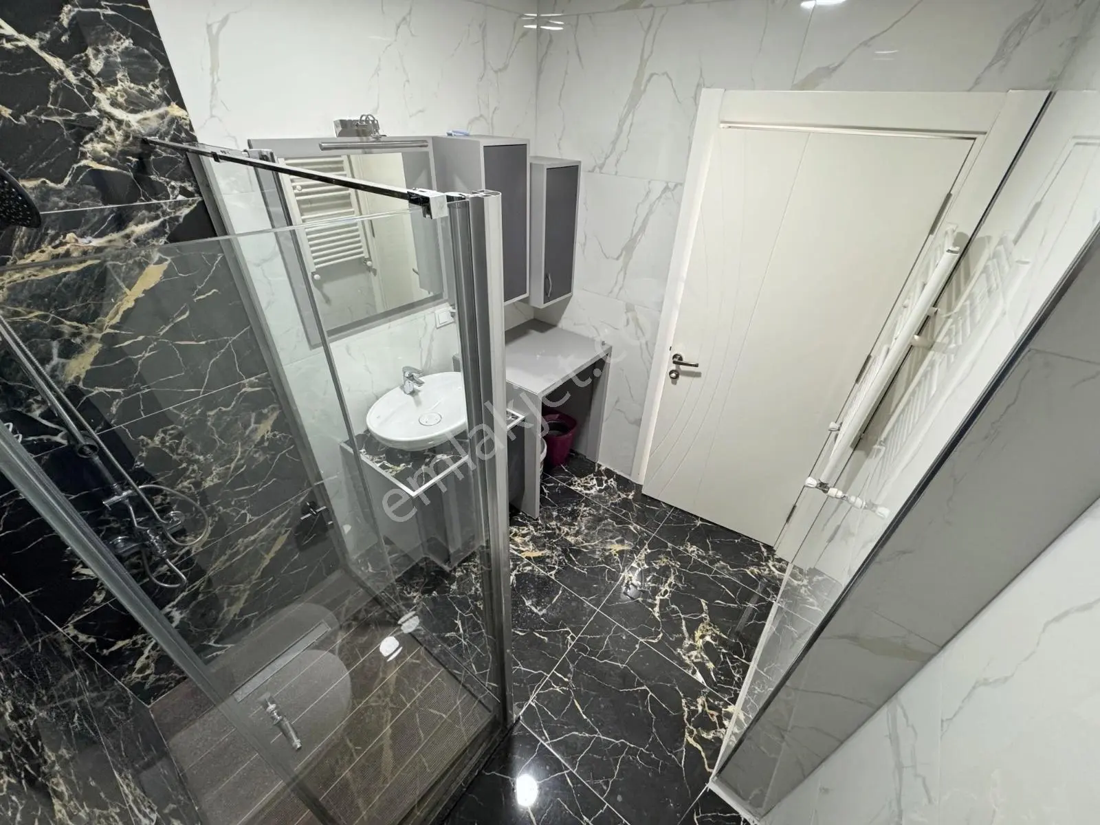 ▀güç'ten İkizçayda Yüzme Havuzlu & Otoparklı Ultra Lüx 3+1 Daire — fotoğraf 15
