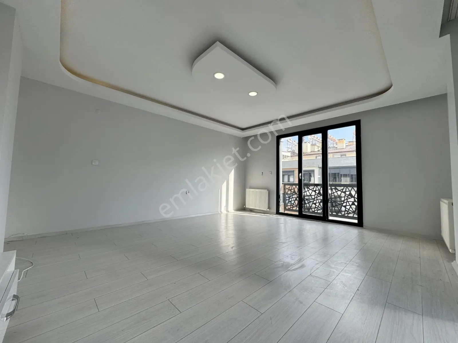 ▀güç'ten İkizçayda Yüzme Havuzlu & Otoparklı Ultra Lüx 3+1 Daire — fotoğraf 21