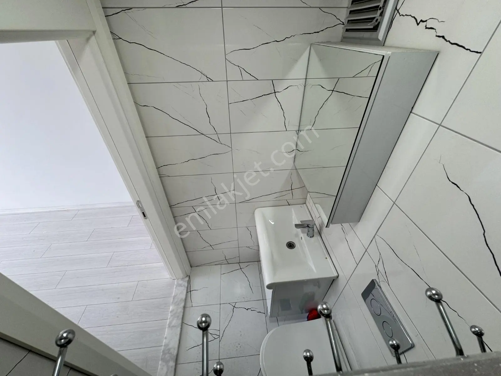 ▀güç'ten İkizçayda Yüzme Havuzlu & Otoparklı Ultra Lüx 3+1 Daire — fotoğraf 26