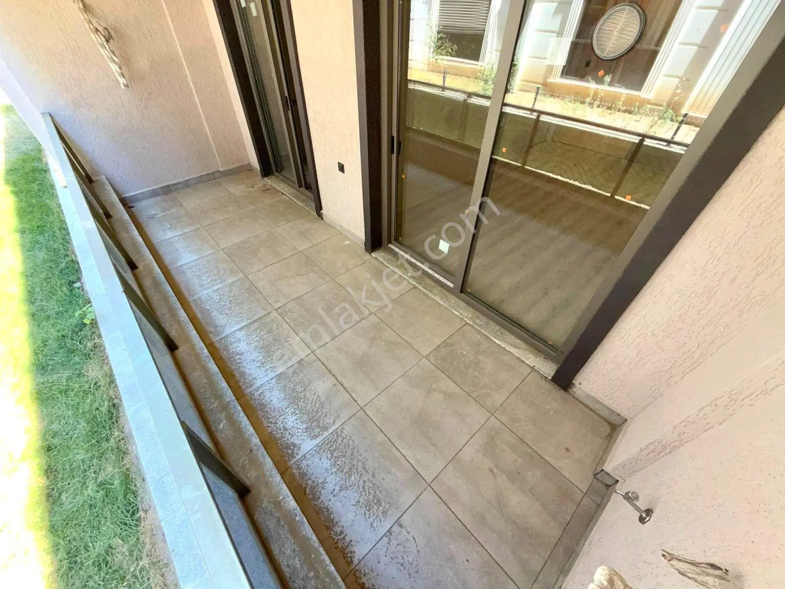 Referans'tan Altınkum'da Kapalı Otoparklı Lüx Yüksek Kredili 1+1 Daire — fotoğraf 15