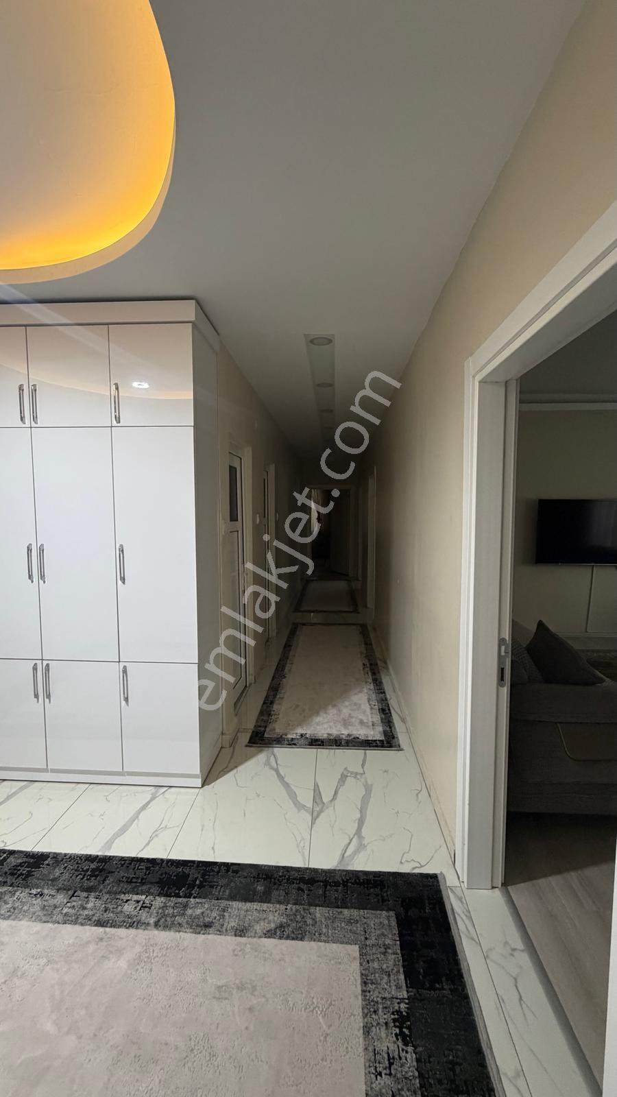 Batman Çamlıtepe Mahallesinde Satılık 4+1 Daire — fotoğraf 2