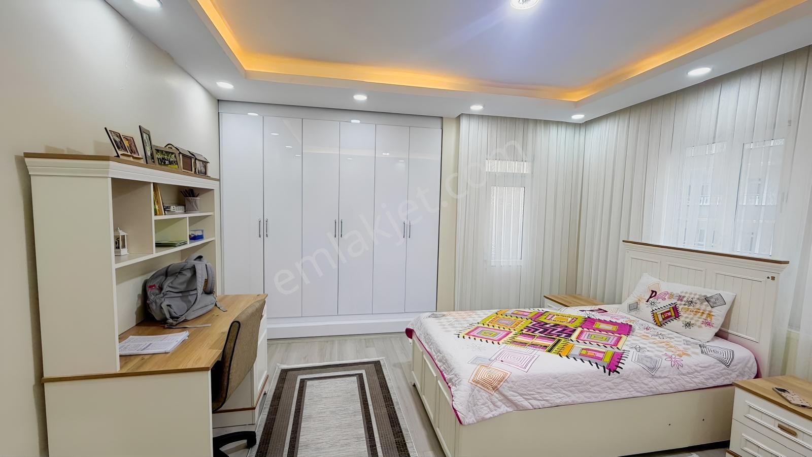 Batman Çamlıtepe Mahallesinde Satılık 4+1 Daire — fotoğraf 13