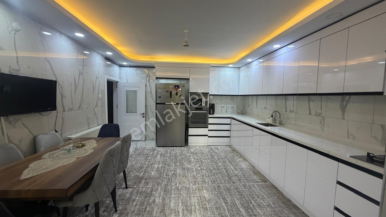 Batman Çamlıtepe Mahallesinde Satılık 4+1 Daire — fotoğraf 26